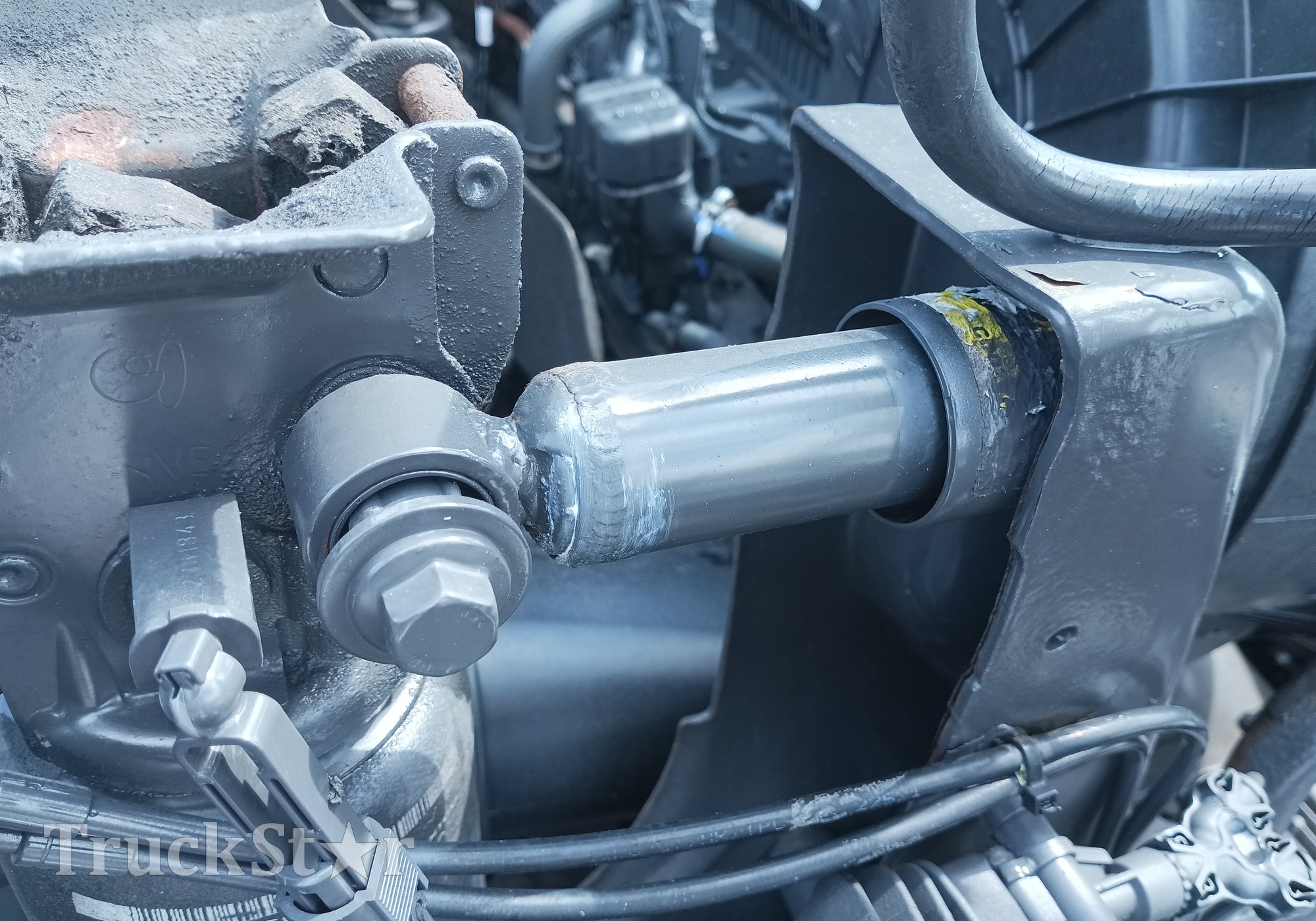 22128971 Амортизатор кабины 2016г. для Renault T