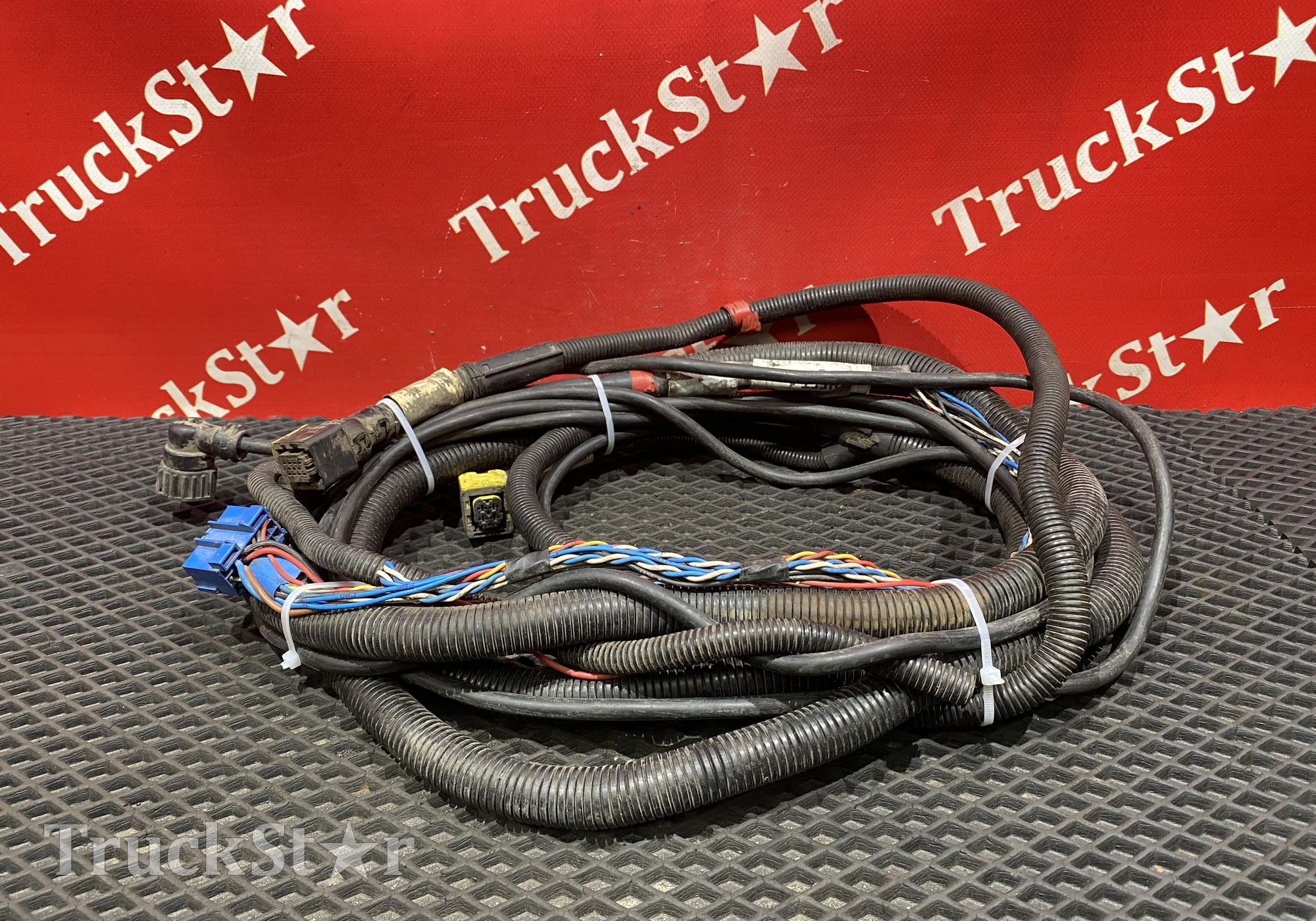1887610 Проводка КПП для Daf XF105 (с 2005)