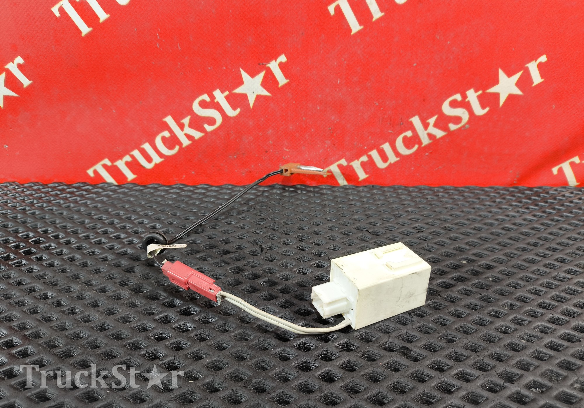 0018303972 Реле отопителя 2020г. для Mercedes-Benz Axor II (с 2004 по 2010)