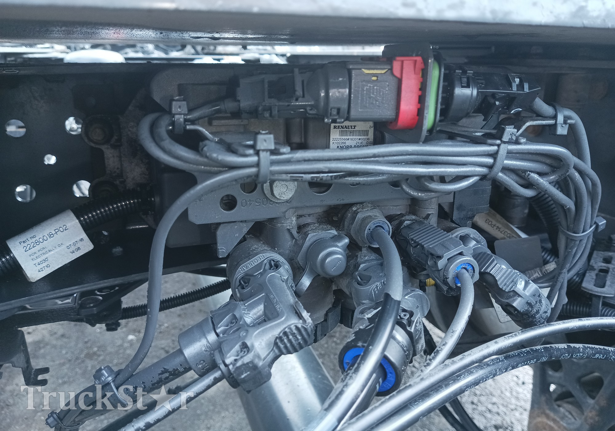 7422225566 Модулятор EBS задний 2016г. для Renault T