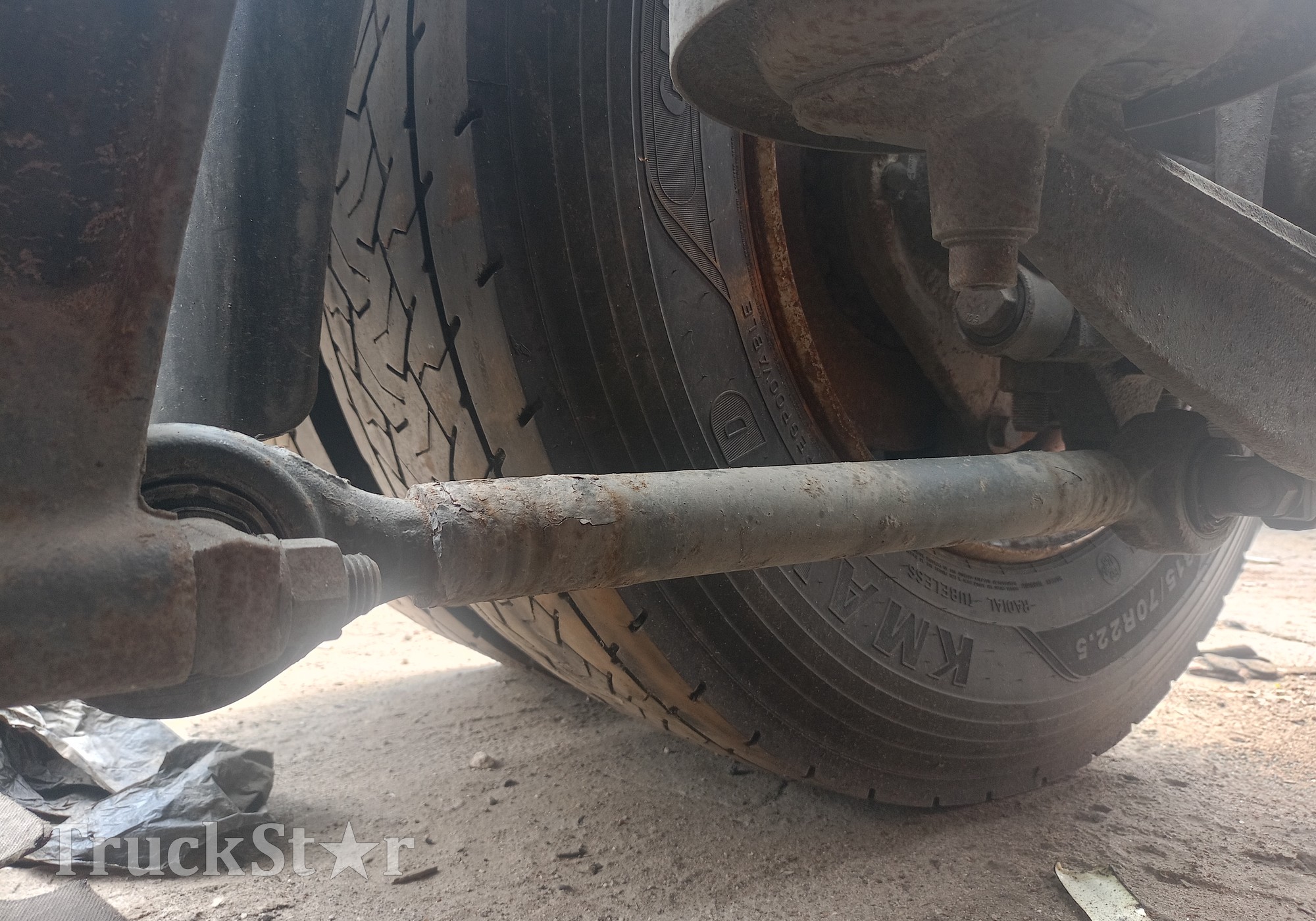 1817809 Тяга реактивная продольная 2019г. для Daf 95XF
