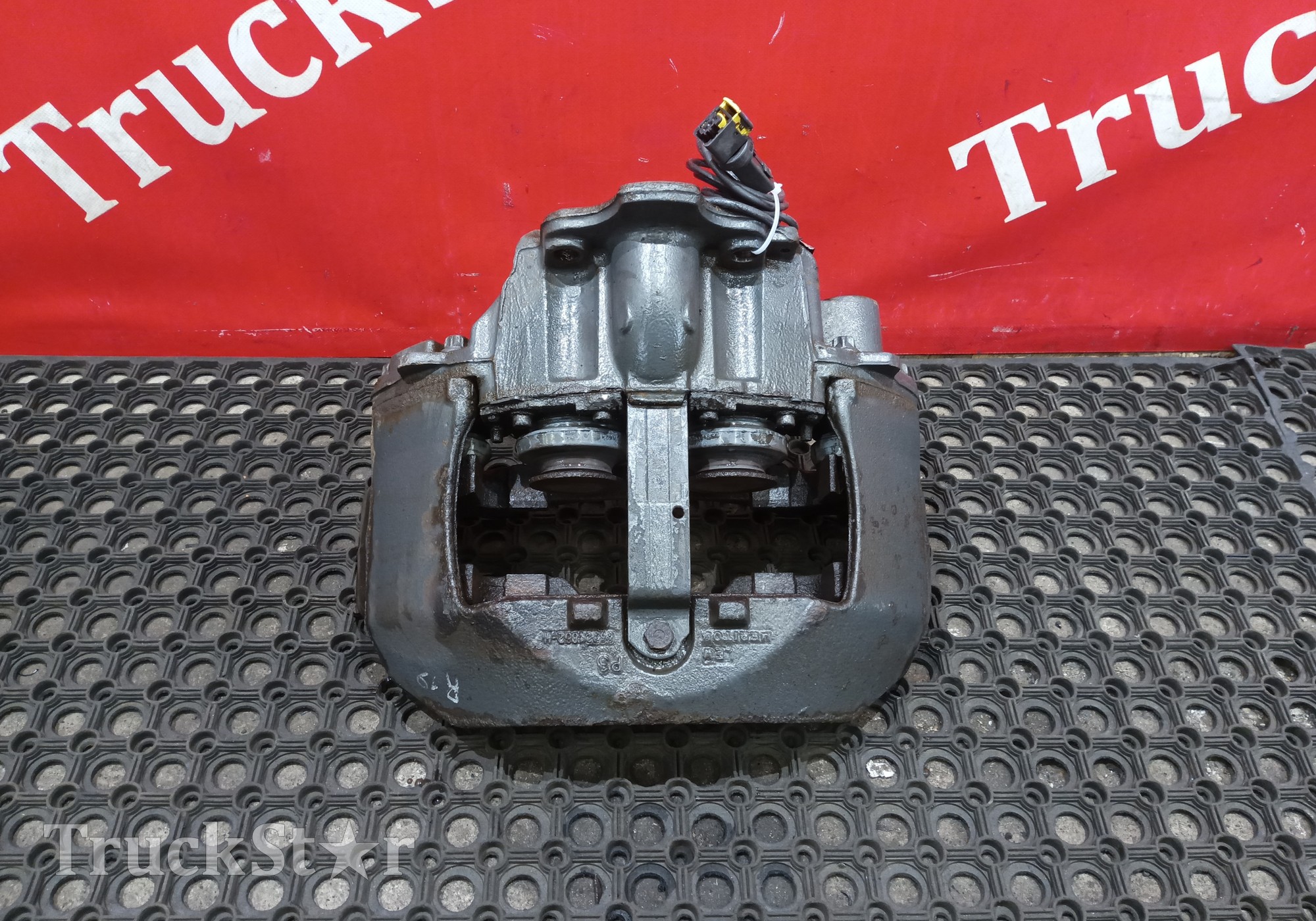 7421487684 Суппорт тормозной 2016г для Renault T