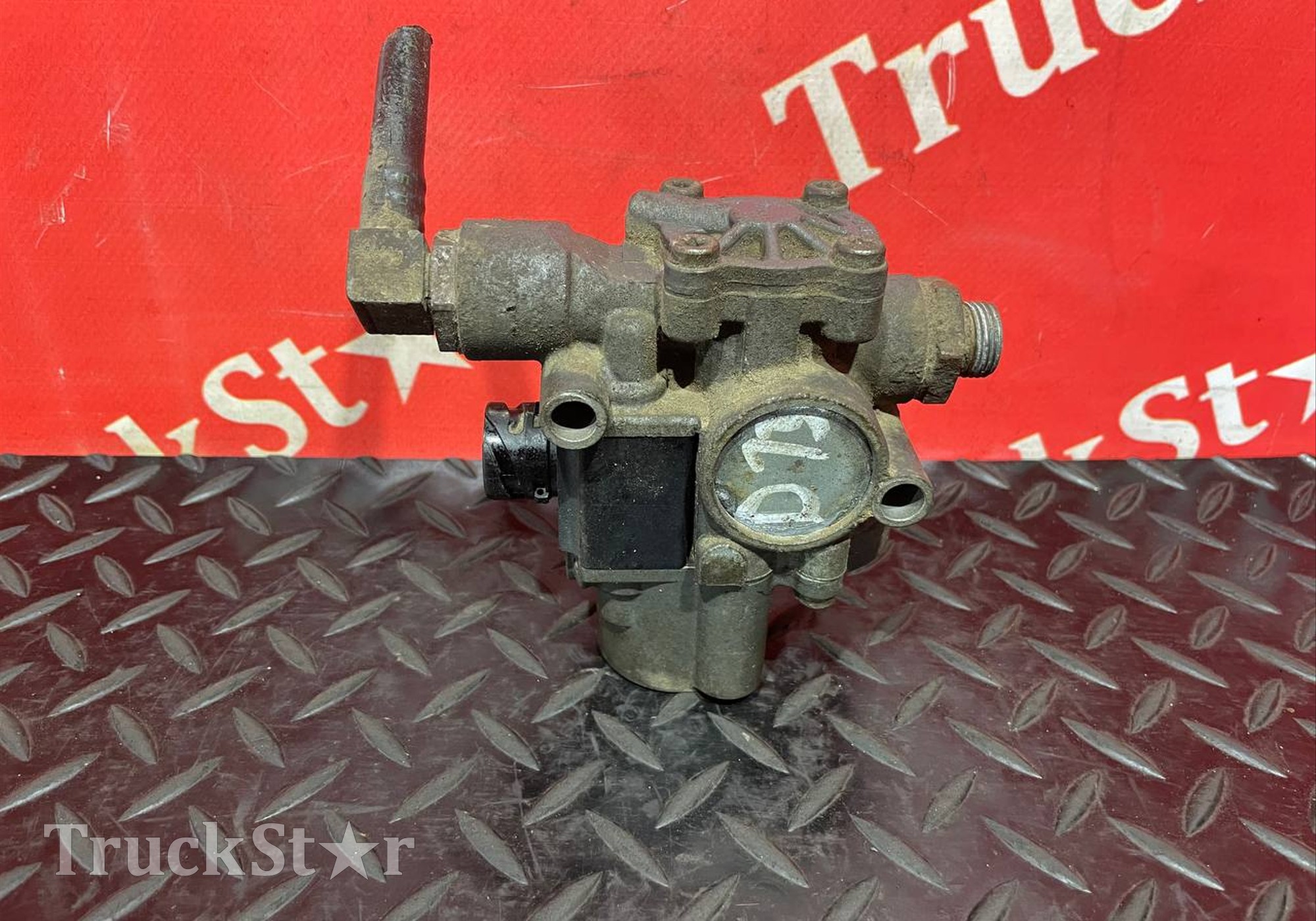 1304635 Кран ABS для Daf CF I (с 2000 по 2006)