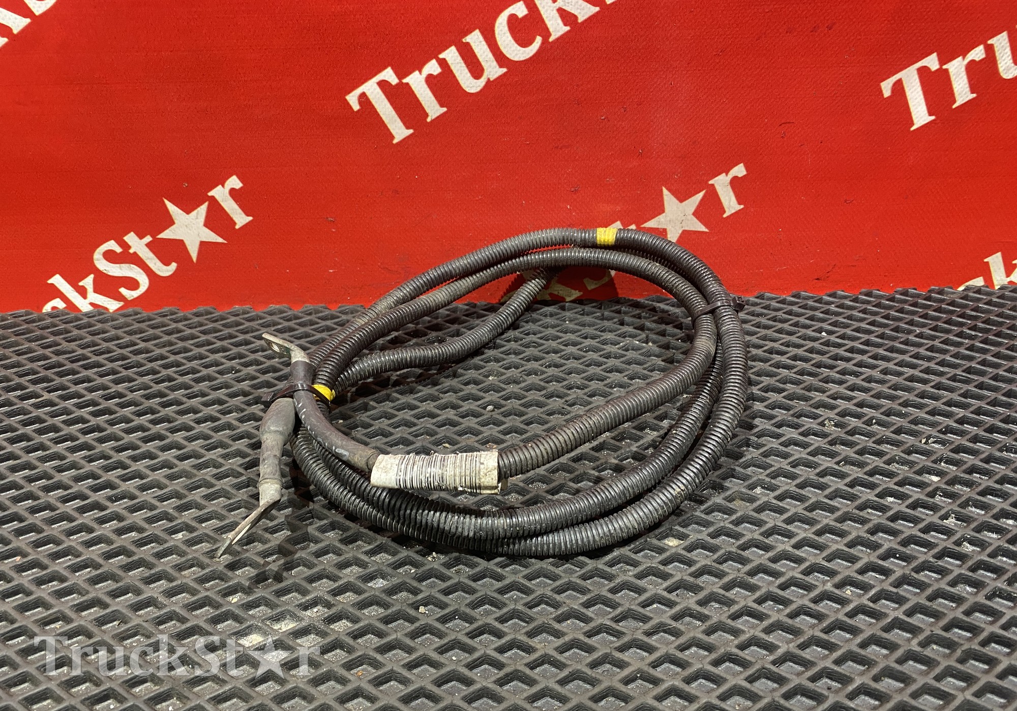 7421566735 Кабель силовой 2140мм / 10мм 2016г для Volvo