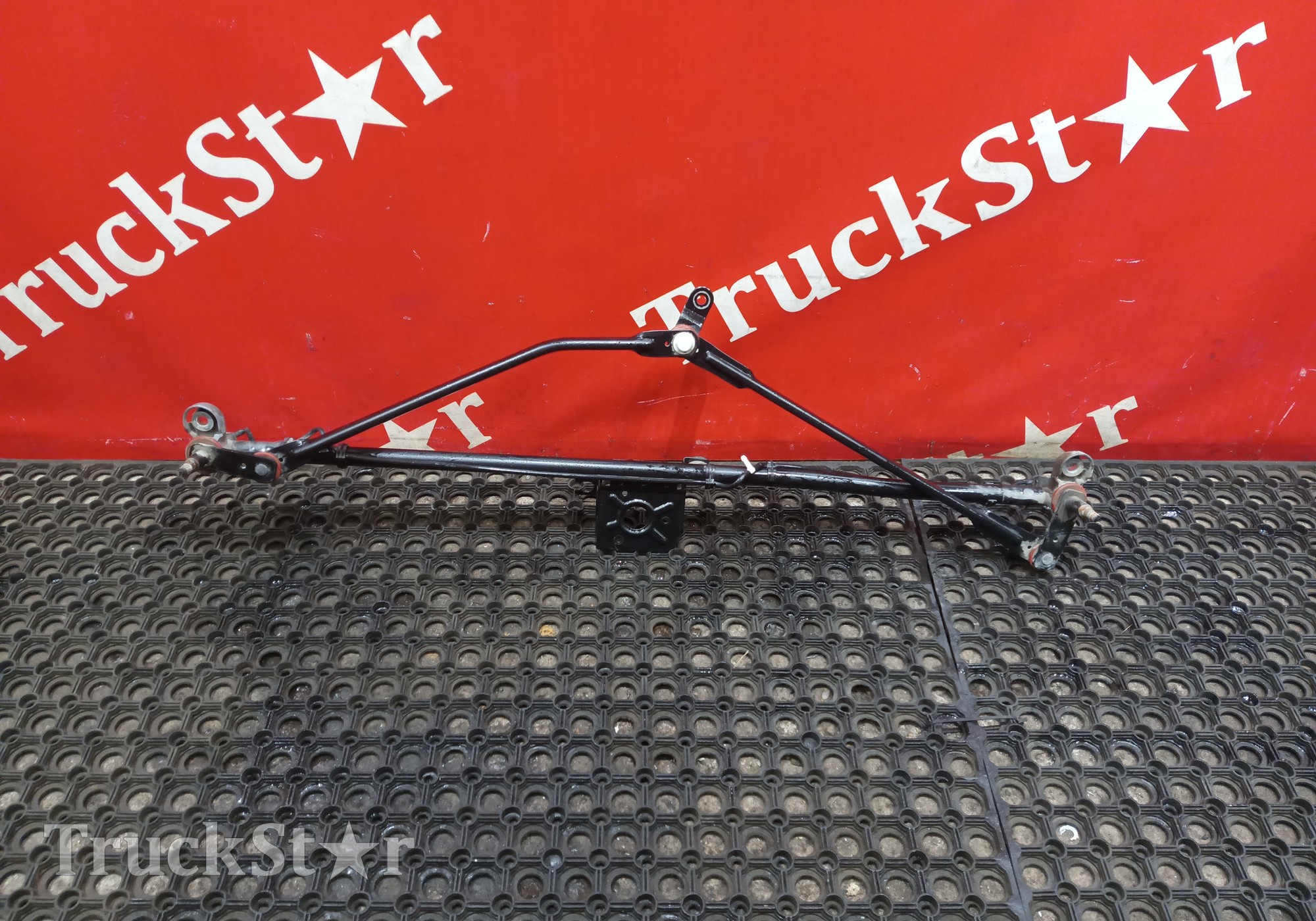 AZ16D274000001 Трапеция стеклоочистителей 2022г. для Sinotruk Sitrak C7H MAX