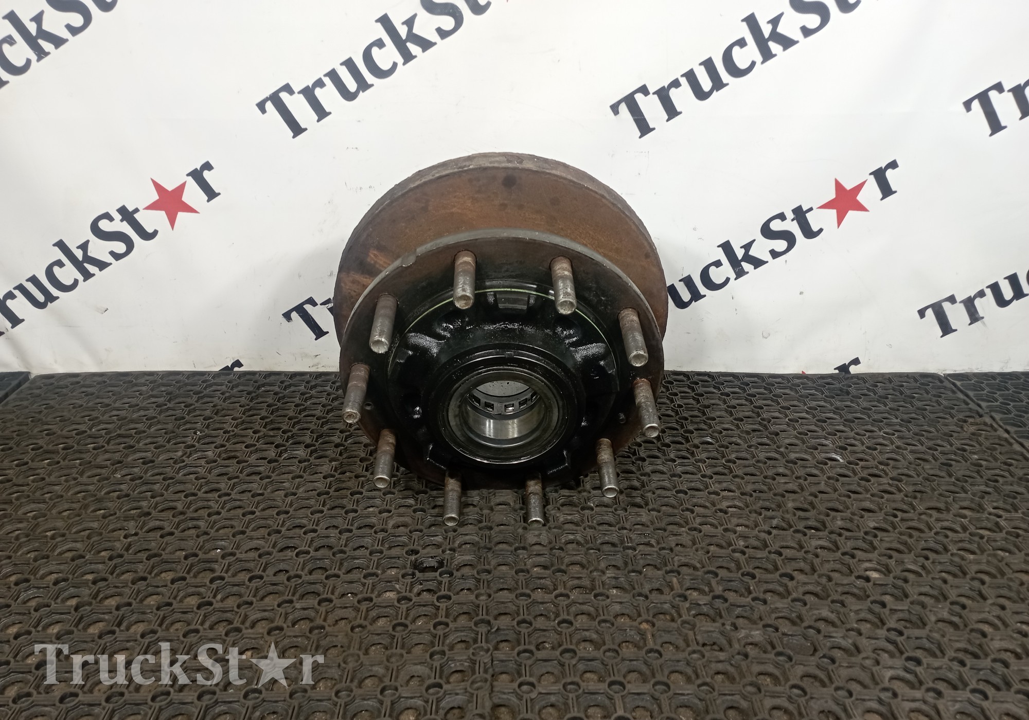 20819830 Ступица задняя в сборе 2017г. для Volvo FH 2 (с 2002 по 2008)