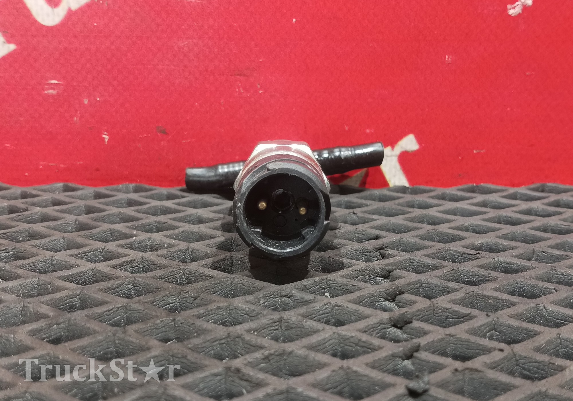 811W255030275 Датчик давления воздуха для Sinotruk Sitrak C7H