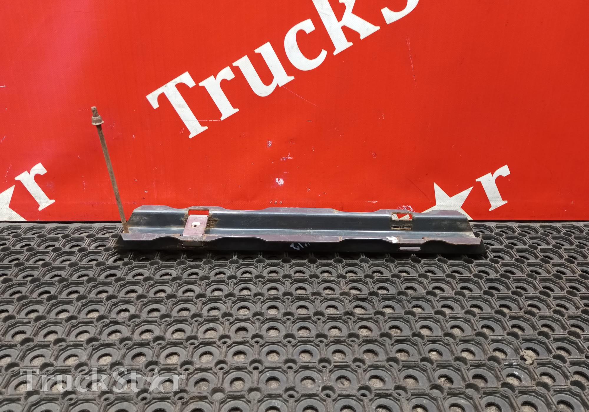 21752239 Кронштейн ящика АКБ 2016г. для Volvo FM