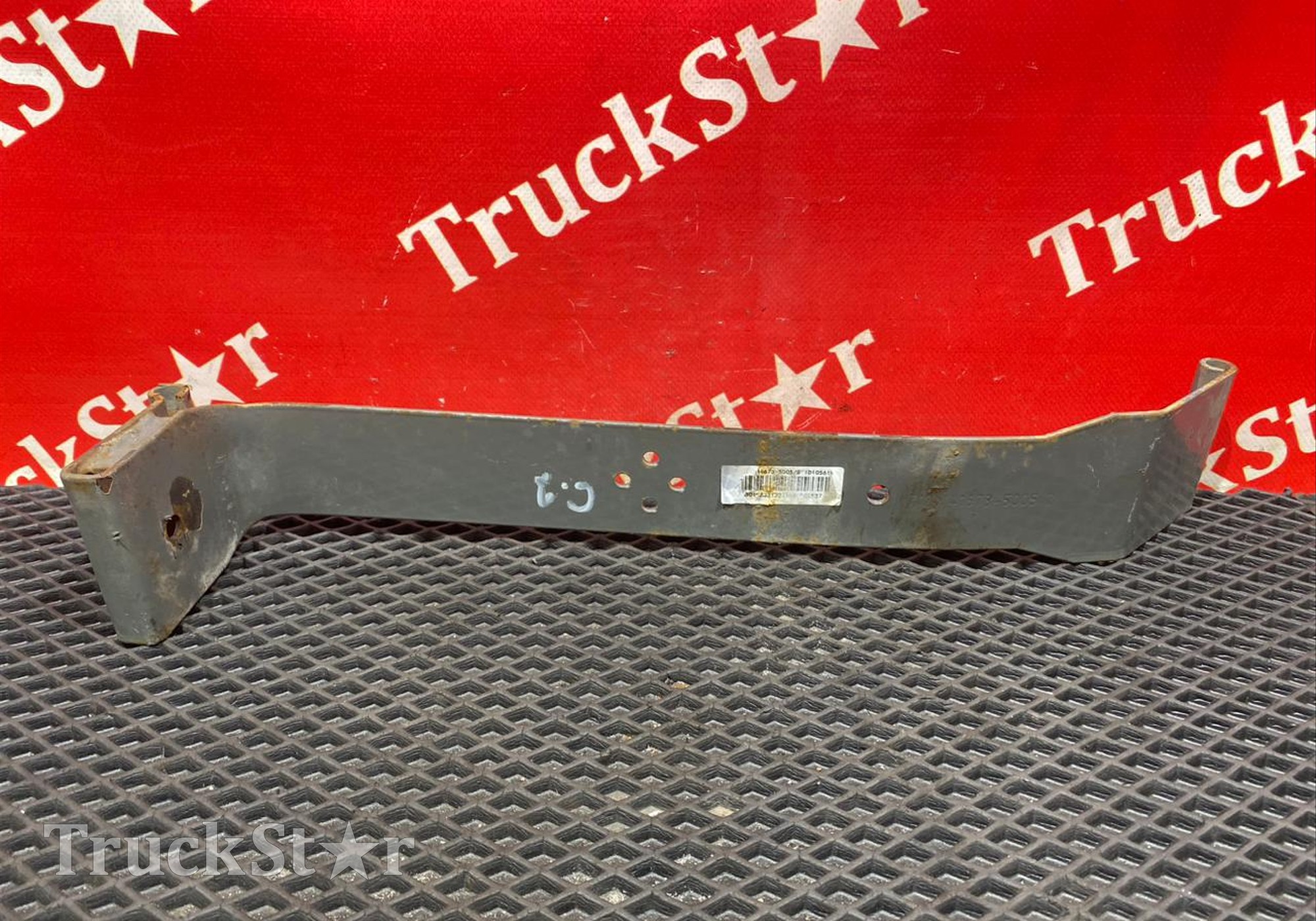 712W416735005 Кронштейн защиты топливного бака 2022г для Sinotruk Sitrak C7H MAX