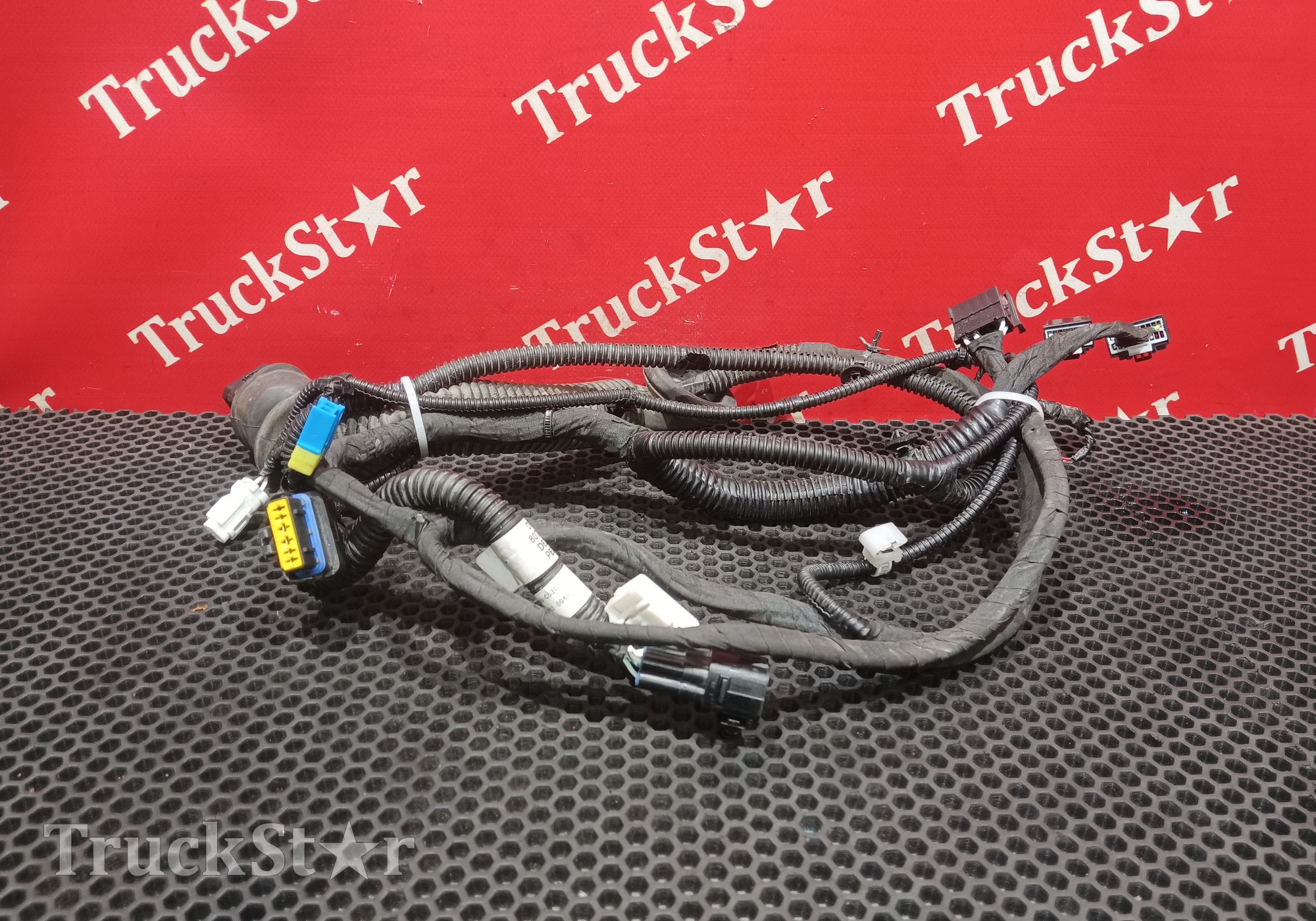 3724050C6303 Проводка двери левой 2023г для DongFeng GX DFH4180