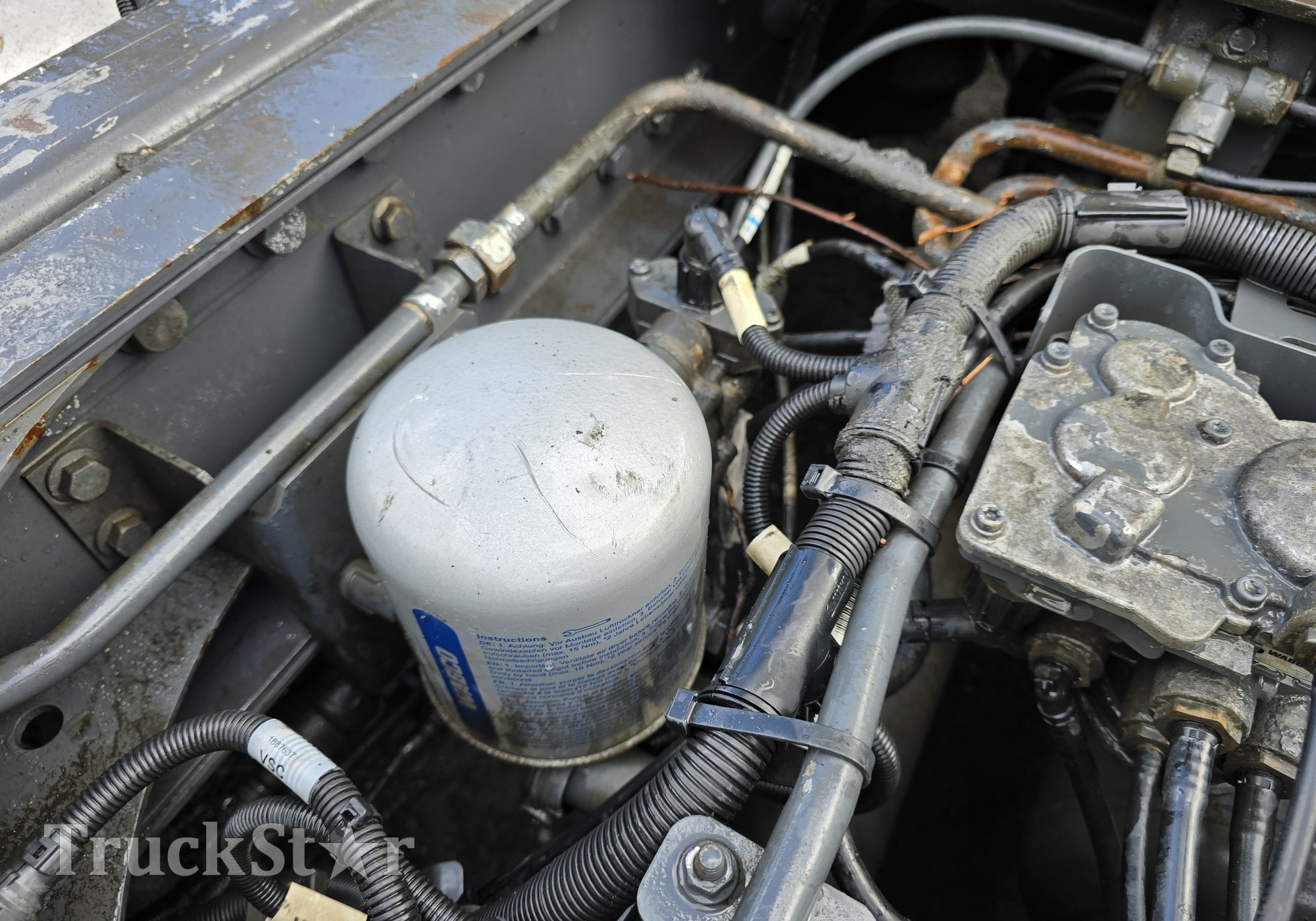 2107992 Осушитель воздуха в сборе 2018г. для Daf XF105 (с 2005)
