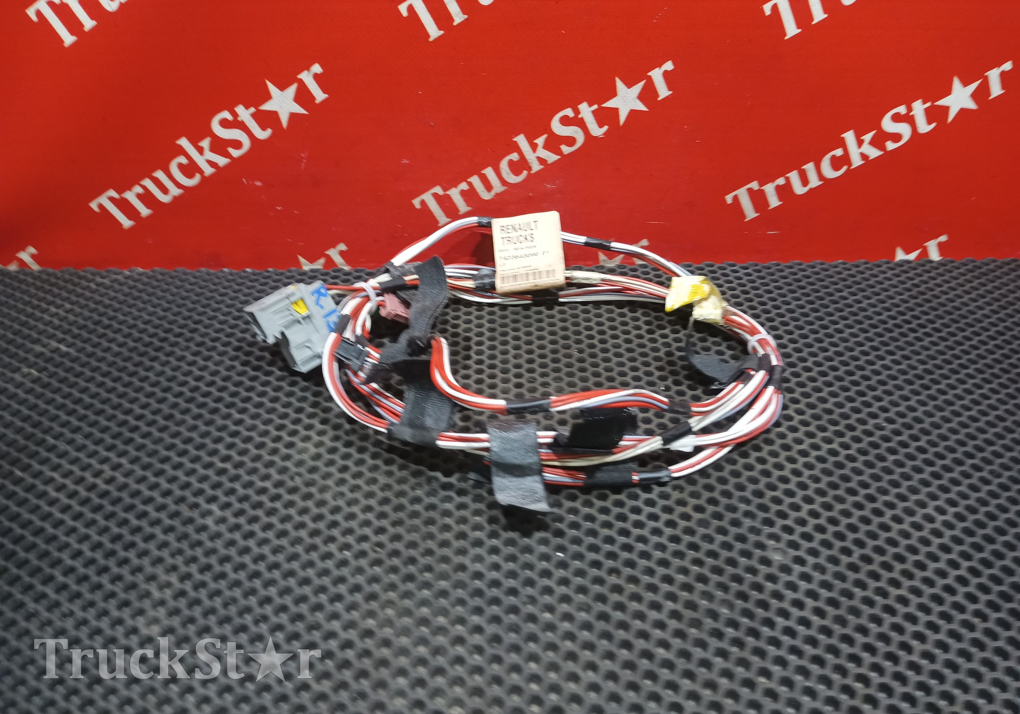 7423643090 Проводка кабины 2020г. для Renault T (с 2013)