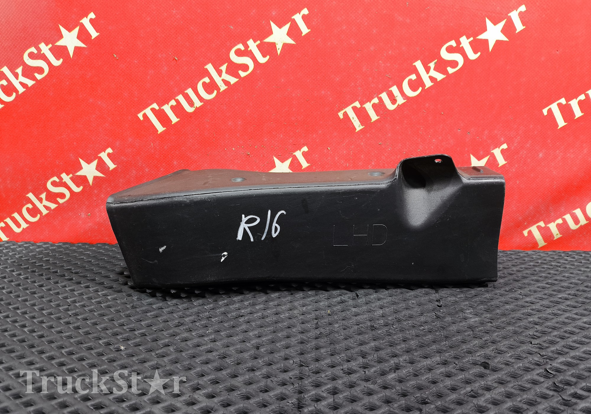 7482241904 Воздуховод отопителя 2016г для Renault T (с 2013)