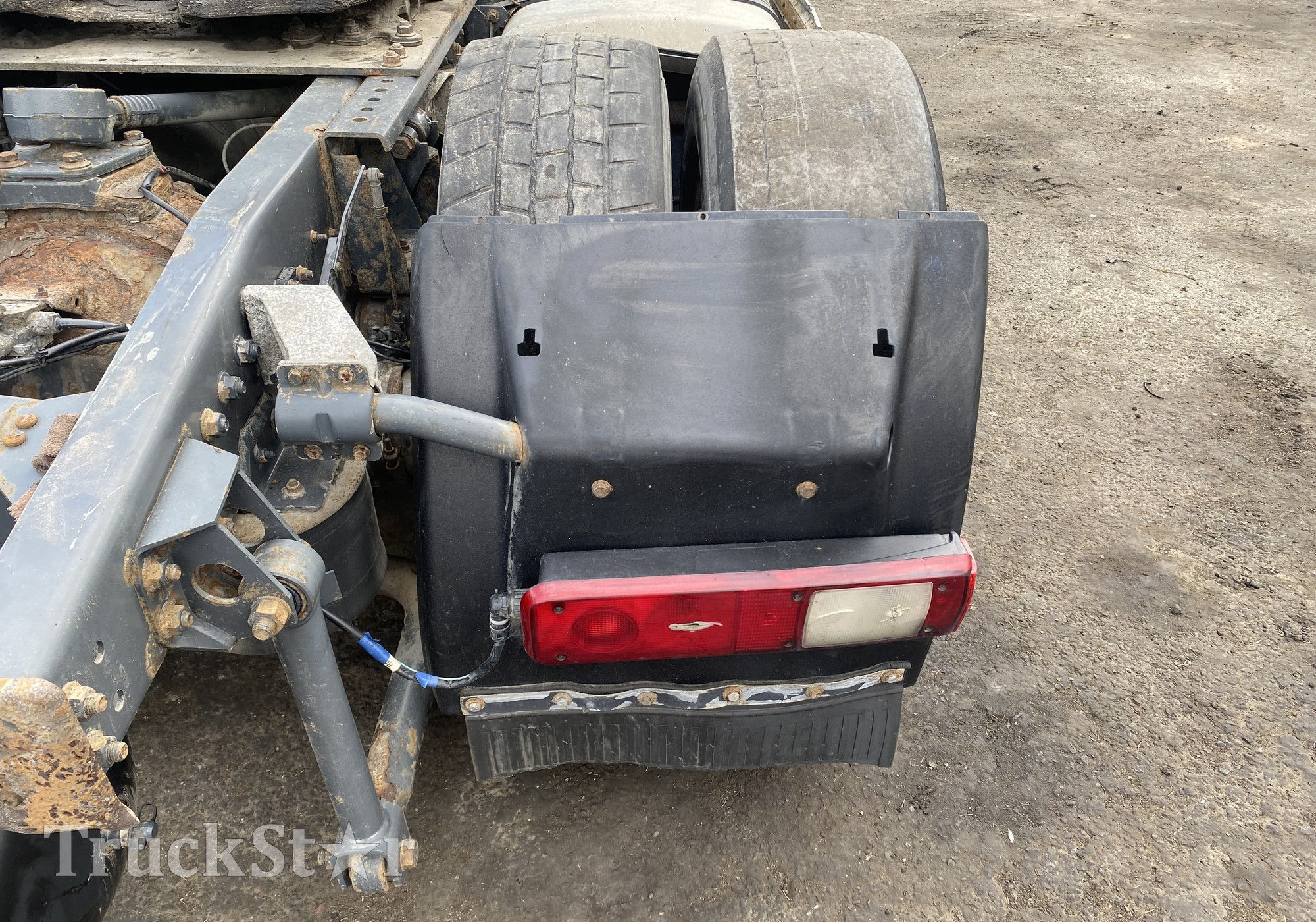 1389563 Крыло заднее задняя часть для Renault Premium
