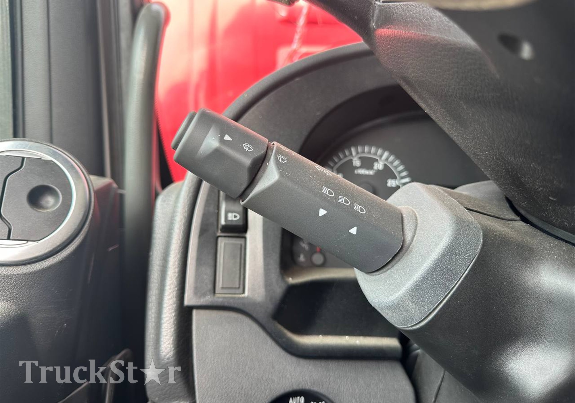 811W255090145 Переключатель подрулевой левый 2023г. для Sinotruk Sitrak C7H