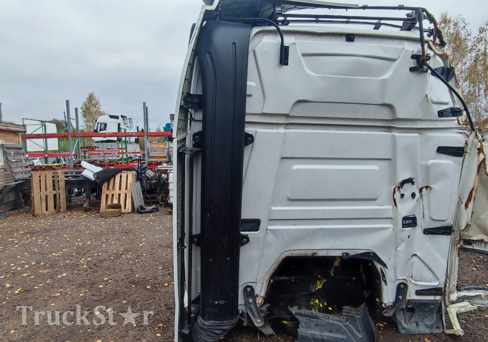 DZ9X259190200 Воздухозаборник 2023г. для Shacman SX4188YY381