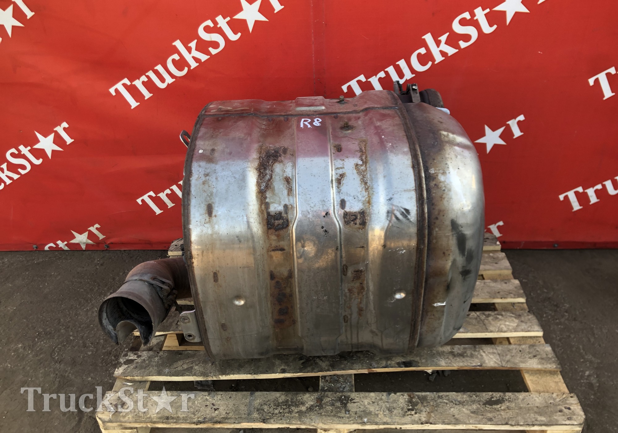 7421808286 Глушитель основной для Volvo FM