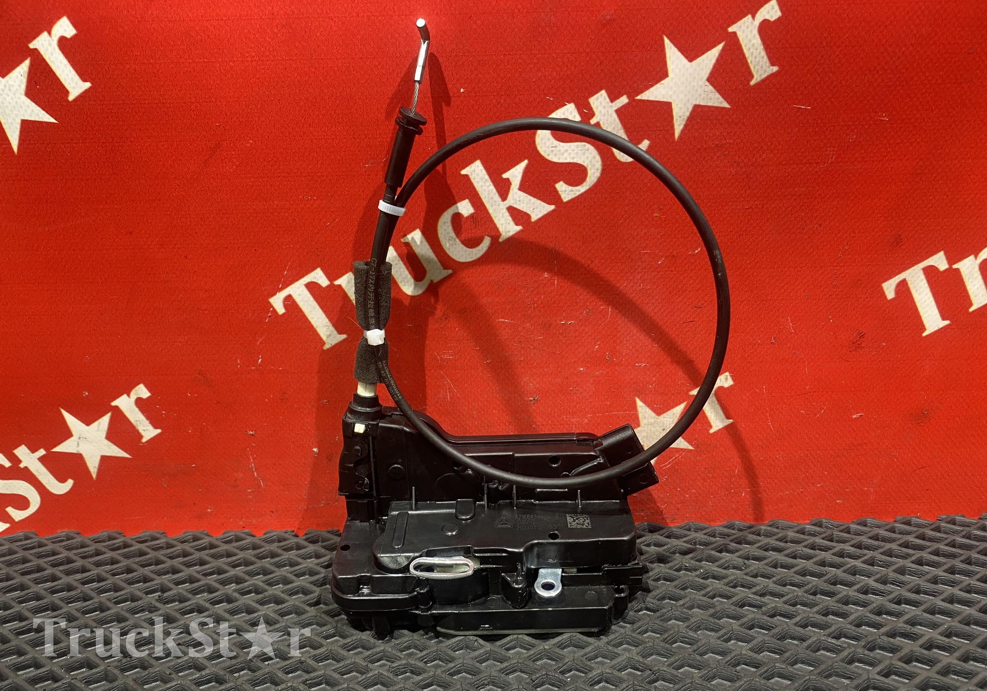 AZ166434000018 Замки двери правой 2023г для Sinotruk Sitrak C7H
