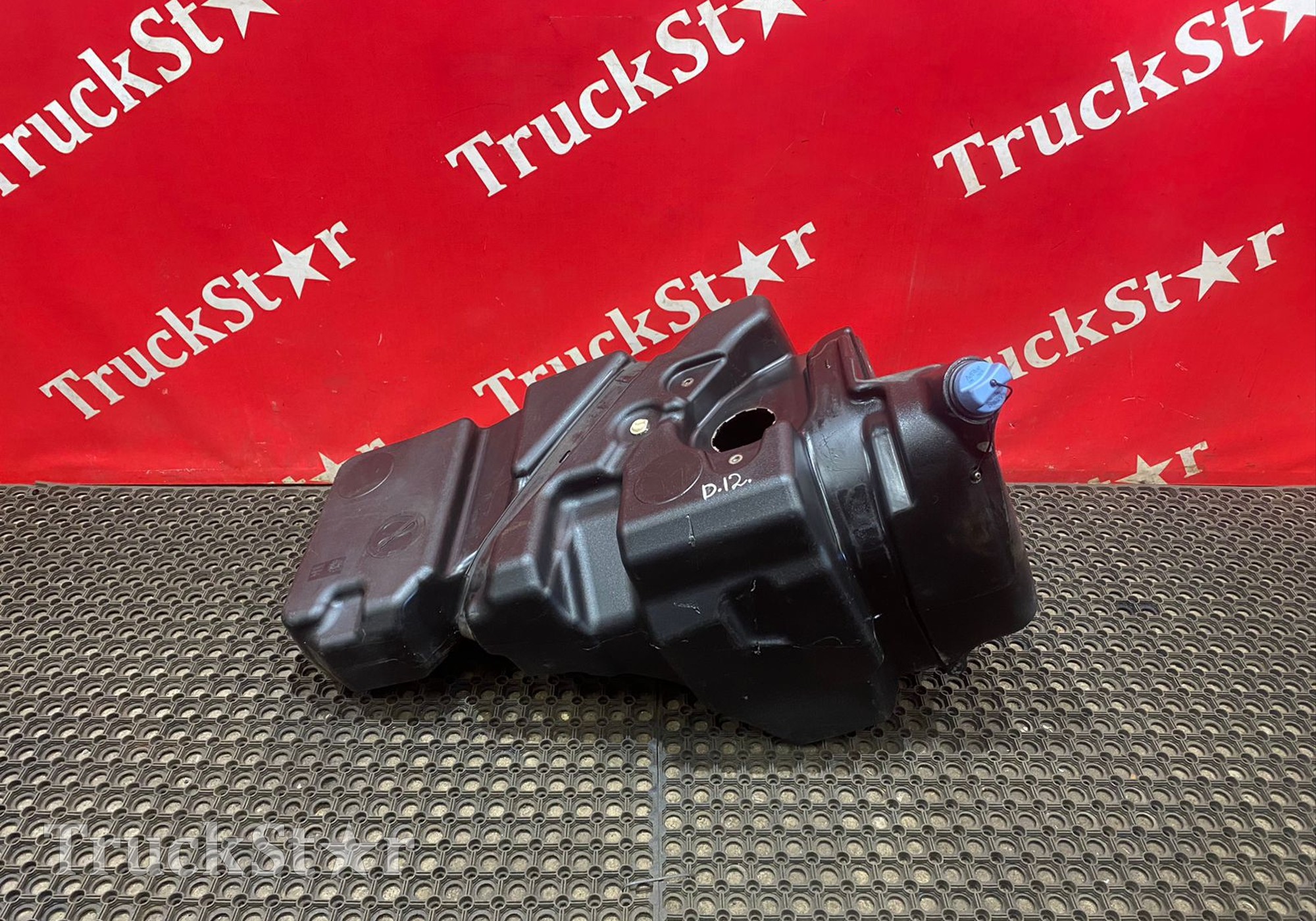 2022767 Бак AdBlue 90L 2019г. для Daf XF106 (с 2012)
