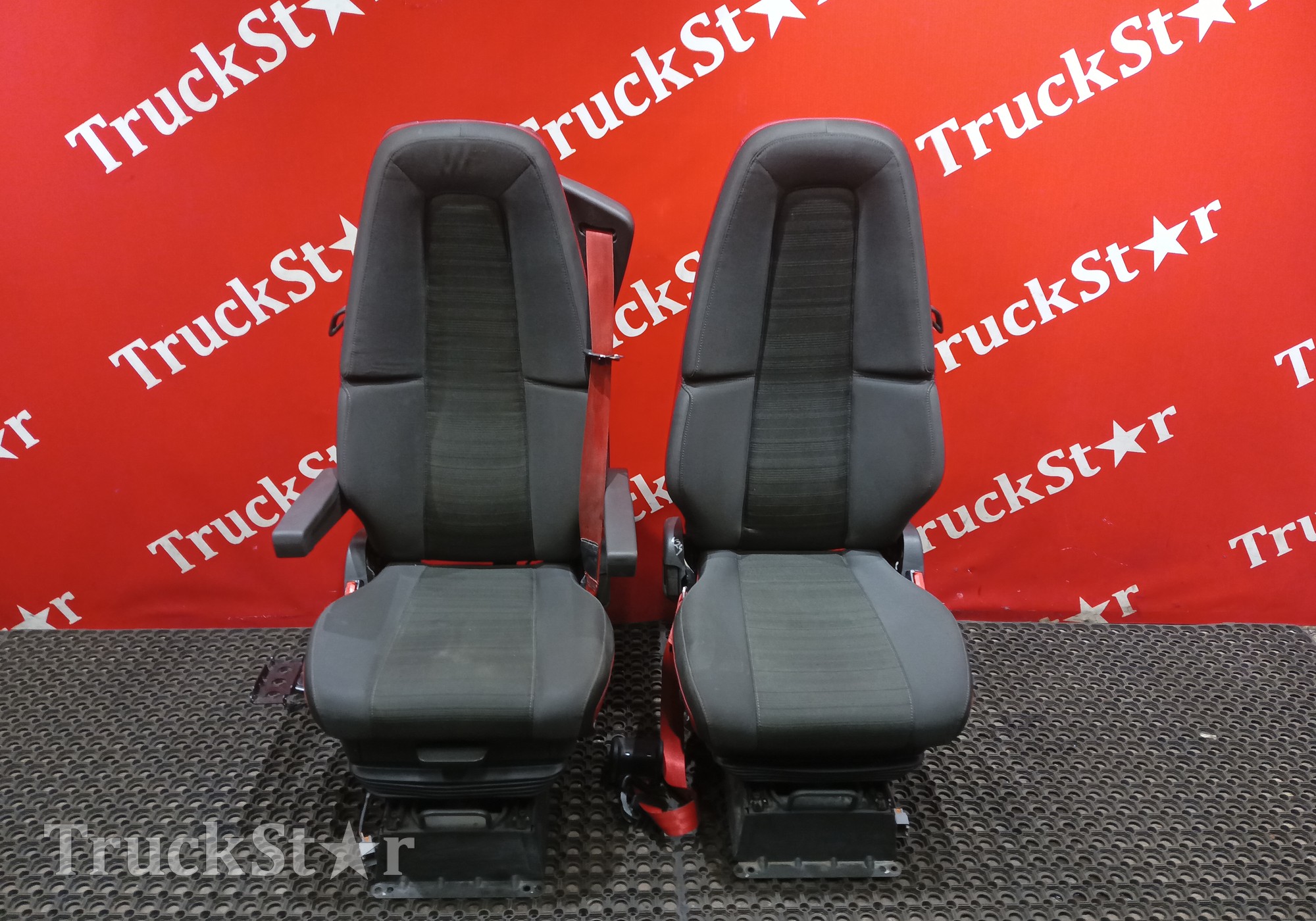 22039408 Комплект сидений пневматических 2019г для Volvo FH 4 (с 2012)