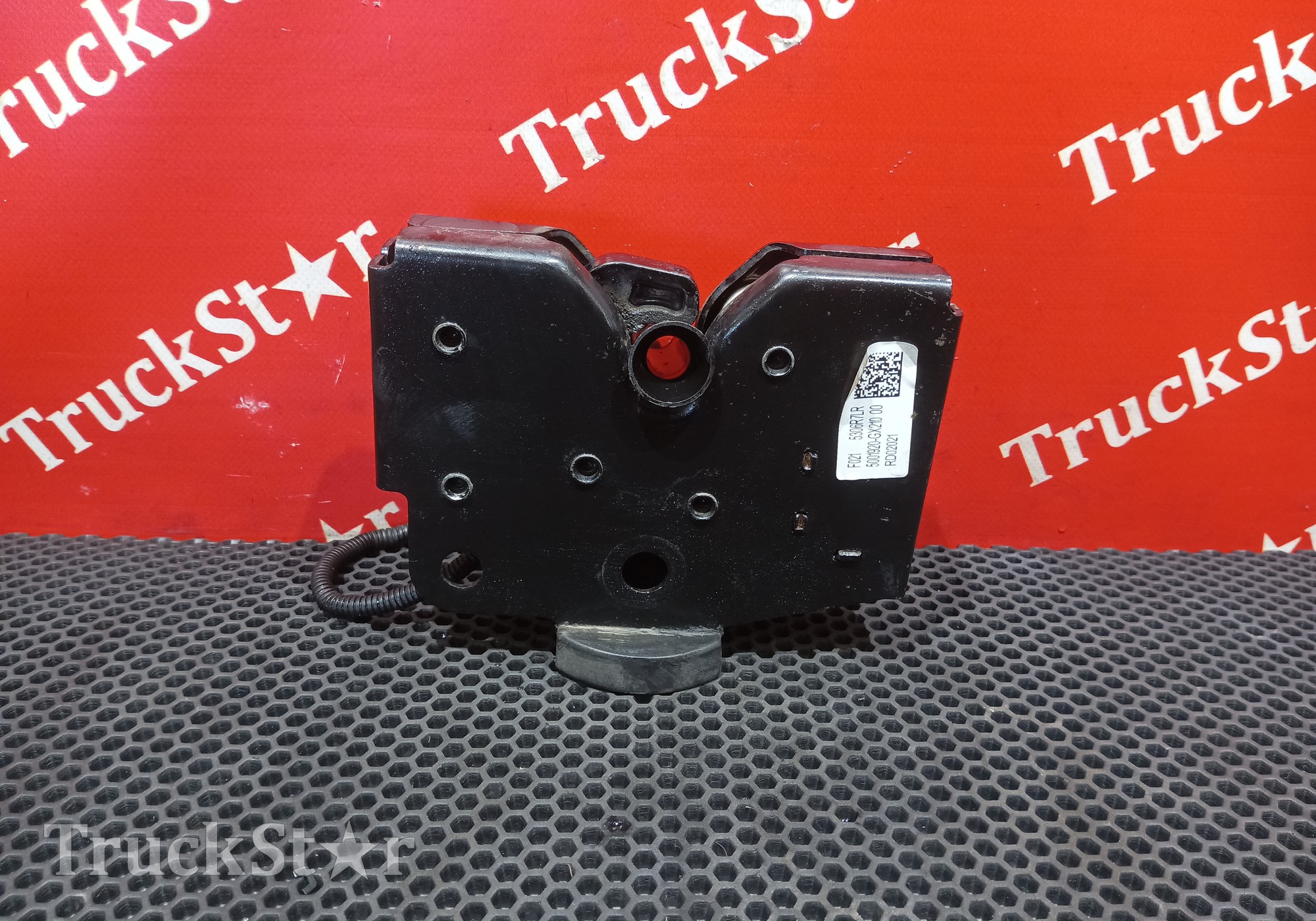 5002160C6200 Замок кабины левый 2024г для DongFeng GX DFH4180