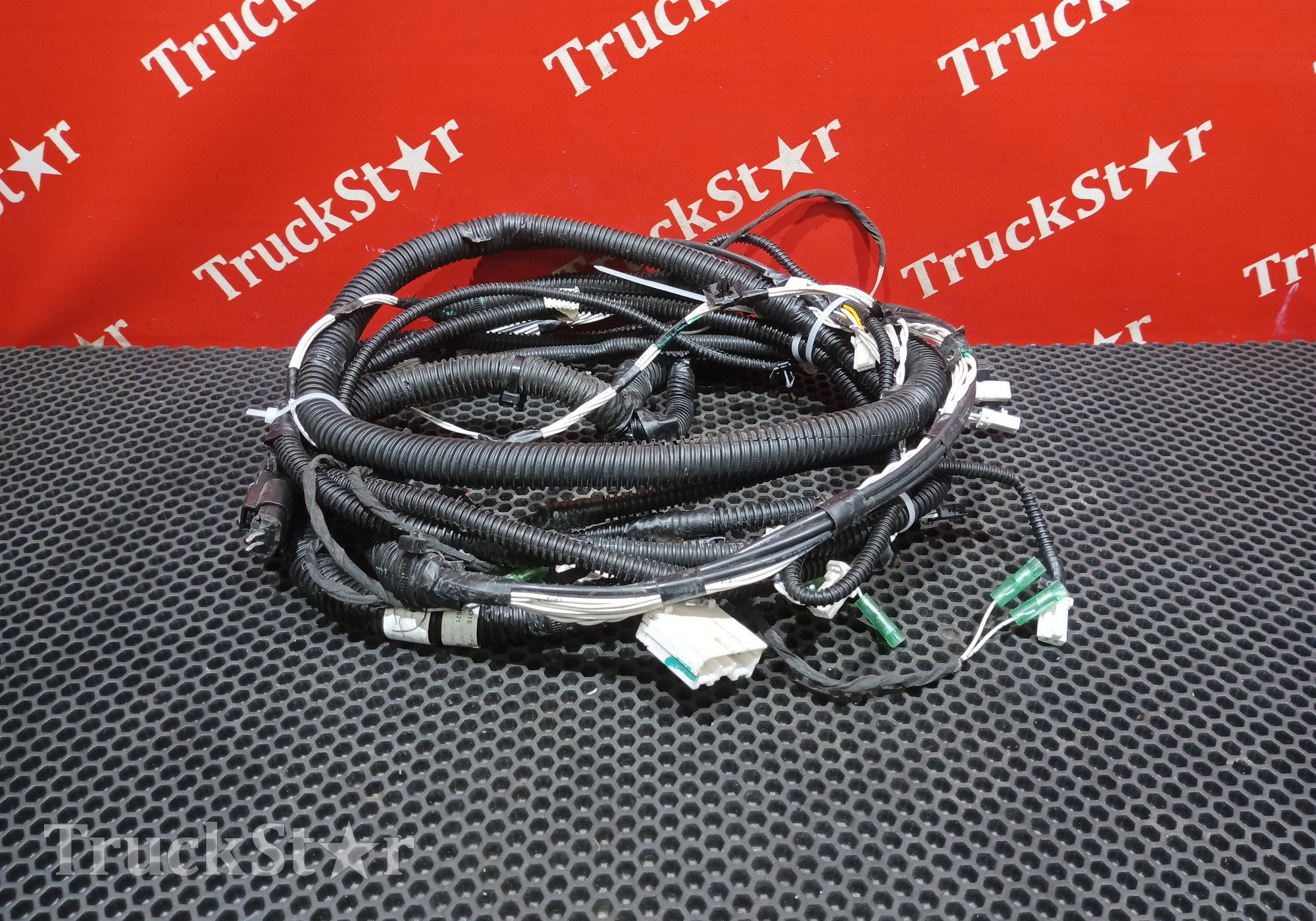 3724049C6210 Проводка потолка кабины 2023г. для DongFeng GX DFH4180