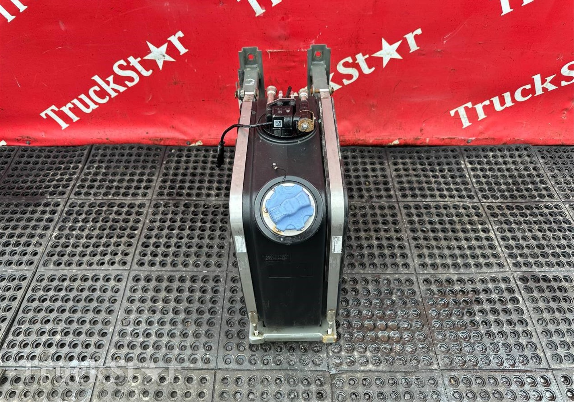 WG9925544002 Бак AdBlue 2023г. для Sinotruk Sitrak C7H