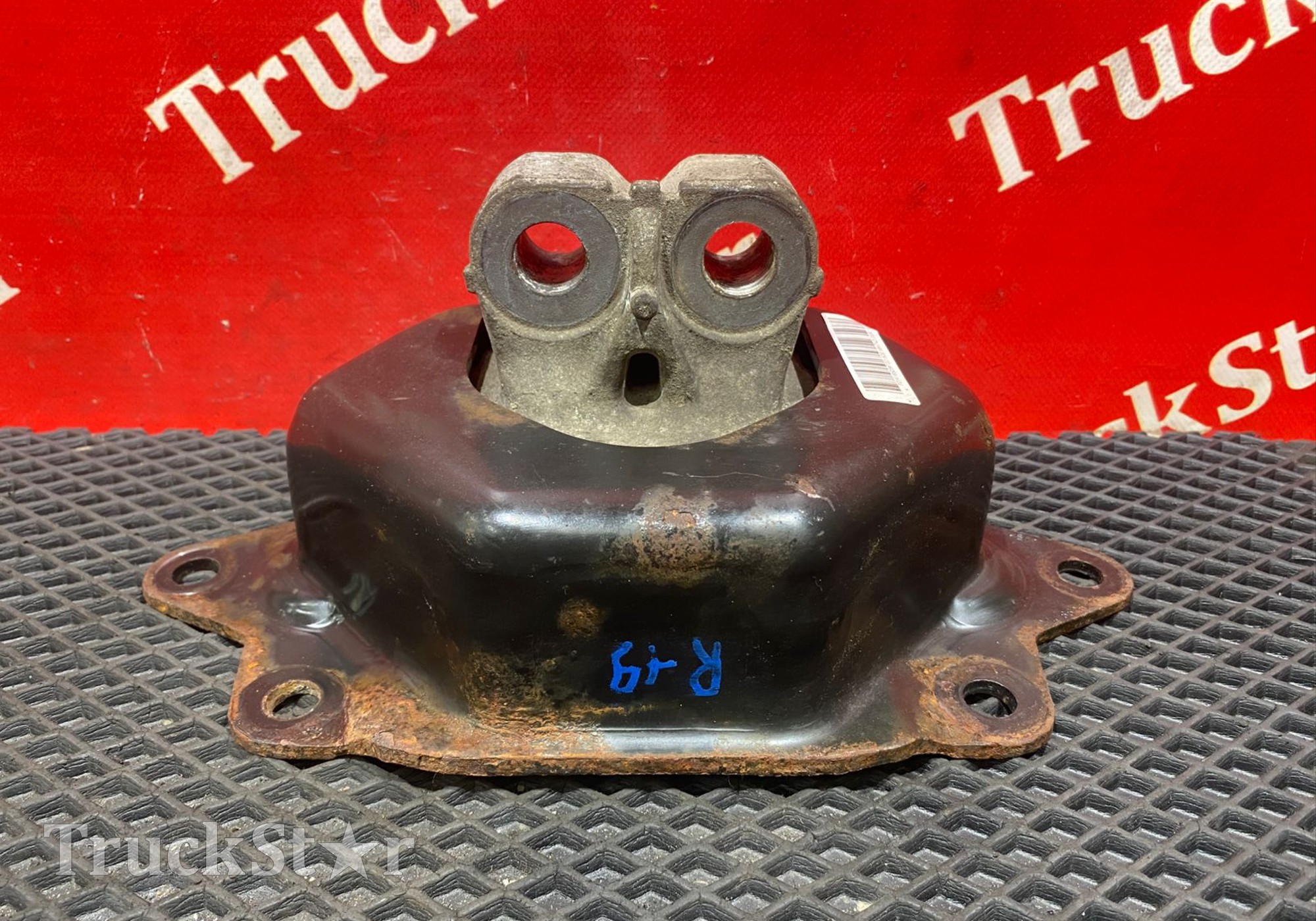 21416525 Подушка двигателя задняя 2016 г для Renault T