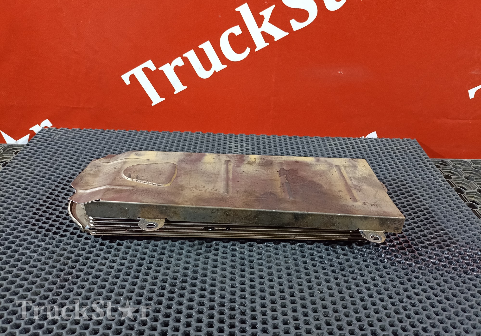 20505537 Радиатор масляный для Volvo FM