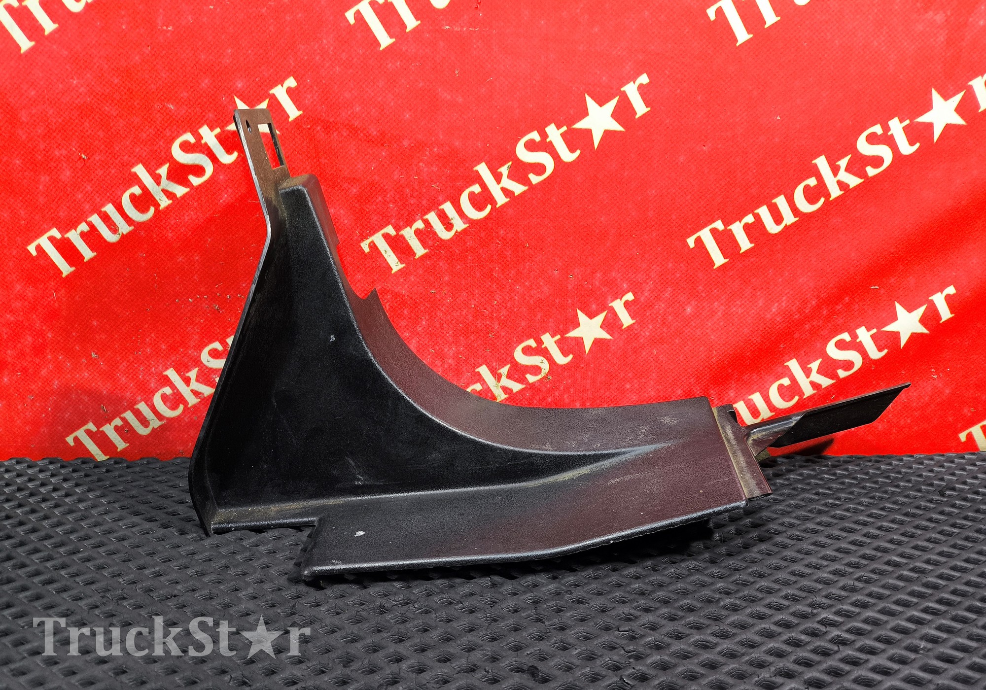 7482555713 Накладка порога правого 2016г. для Renault T (с 2013)