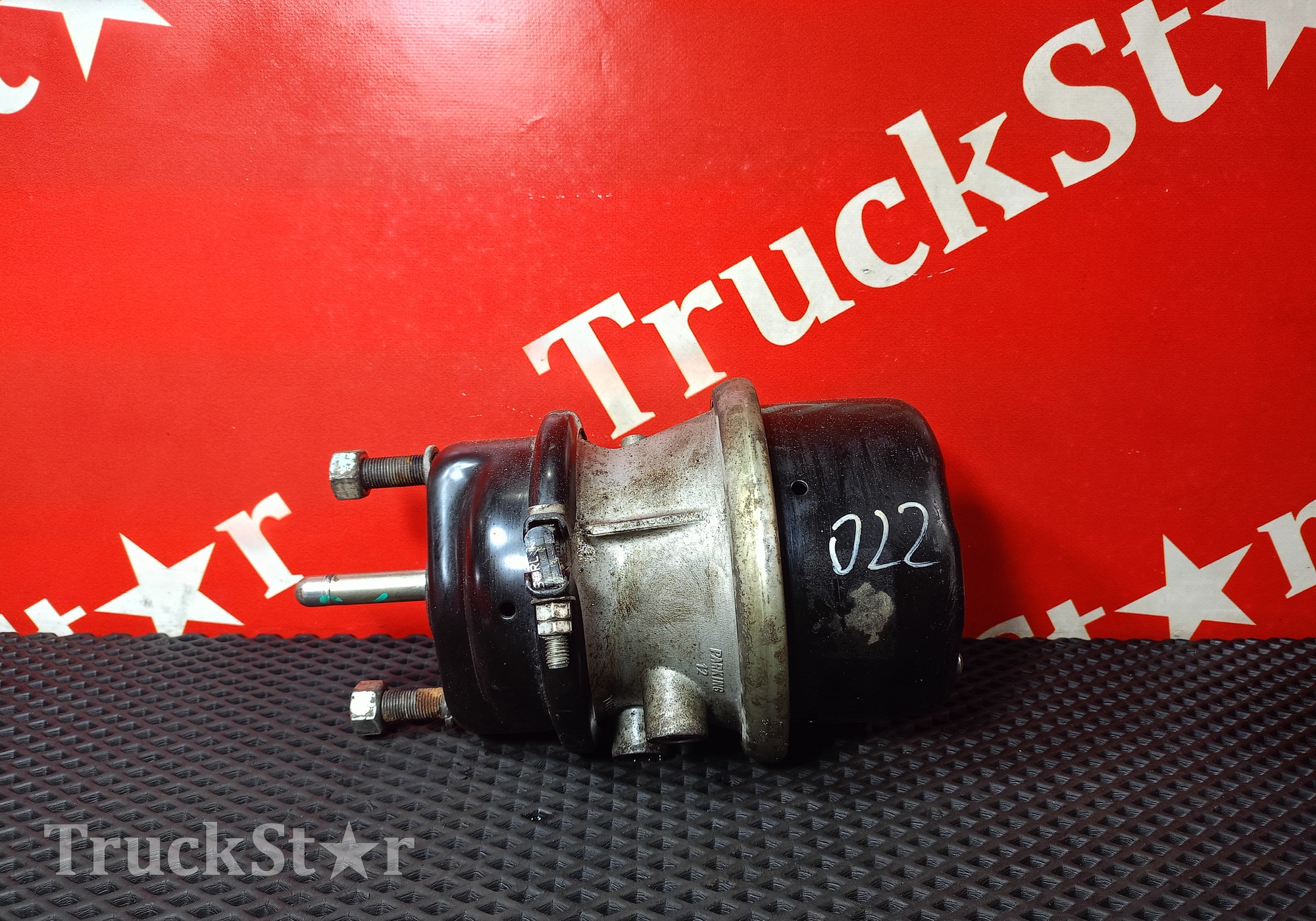 1686001 Энергоаккумулятор задний для Daf CF I (с 2000 по 2006)