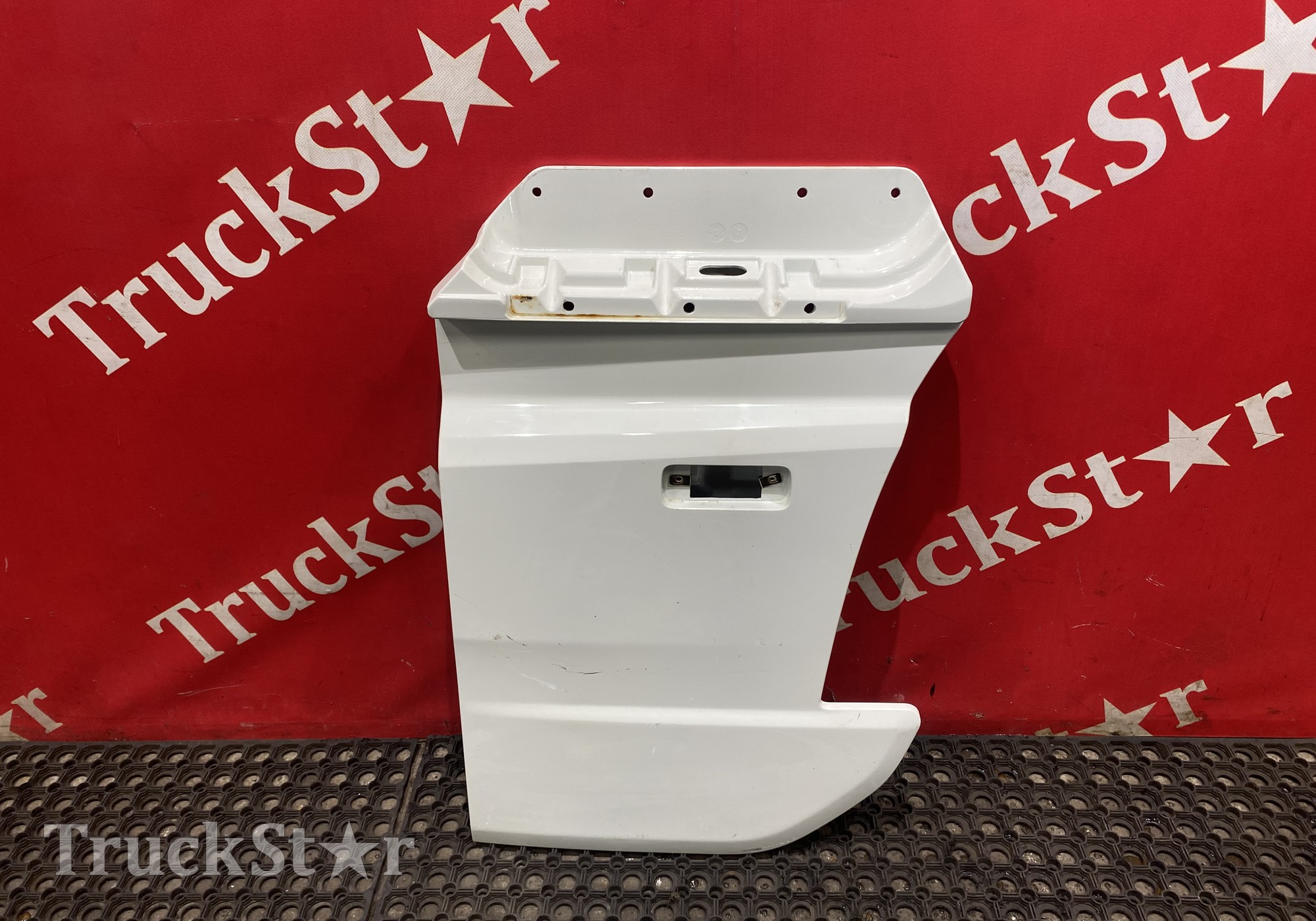 H4610170701A0 Продолжение двери левой 2023г для Foton Auman EST