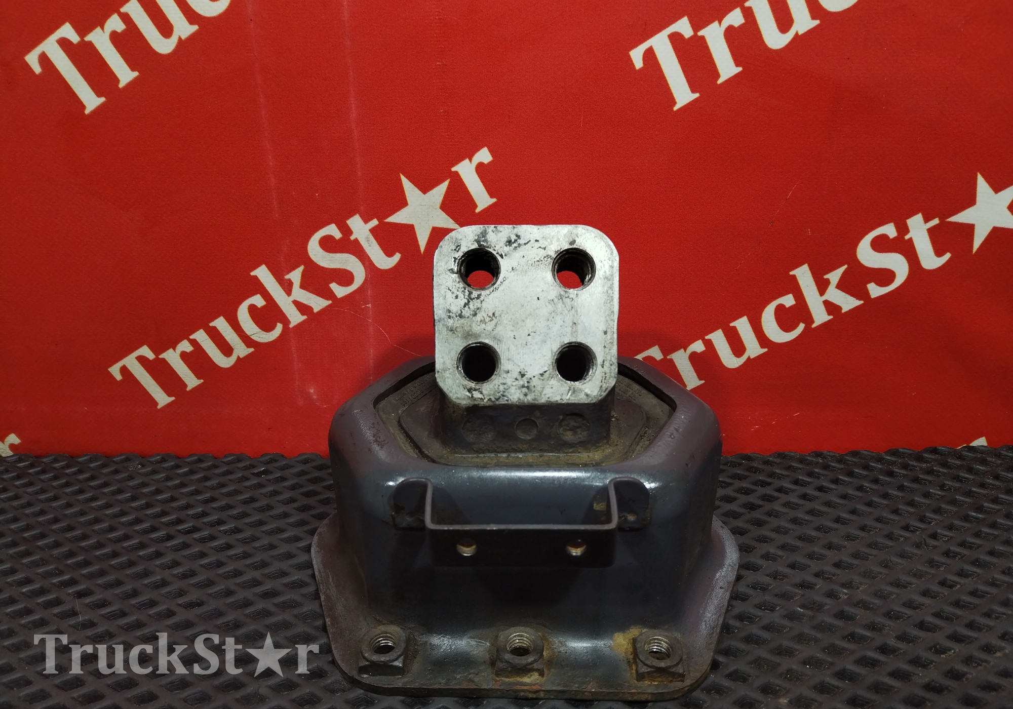 1378587 Подушка двигателя задняя для Daf XF105