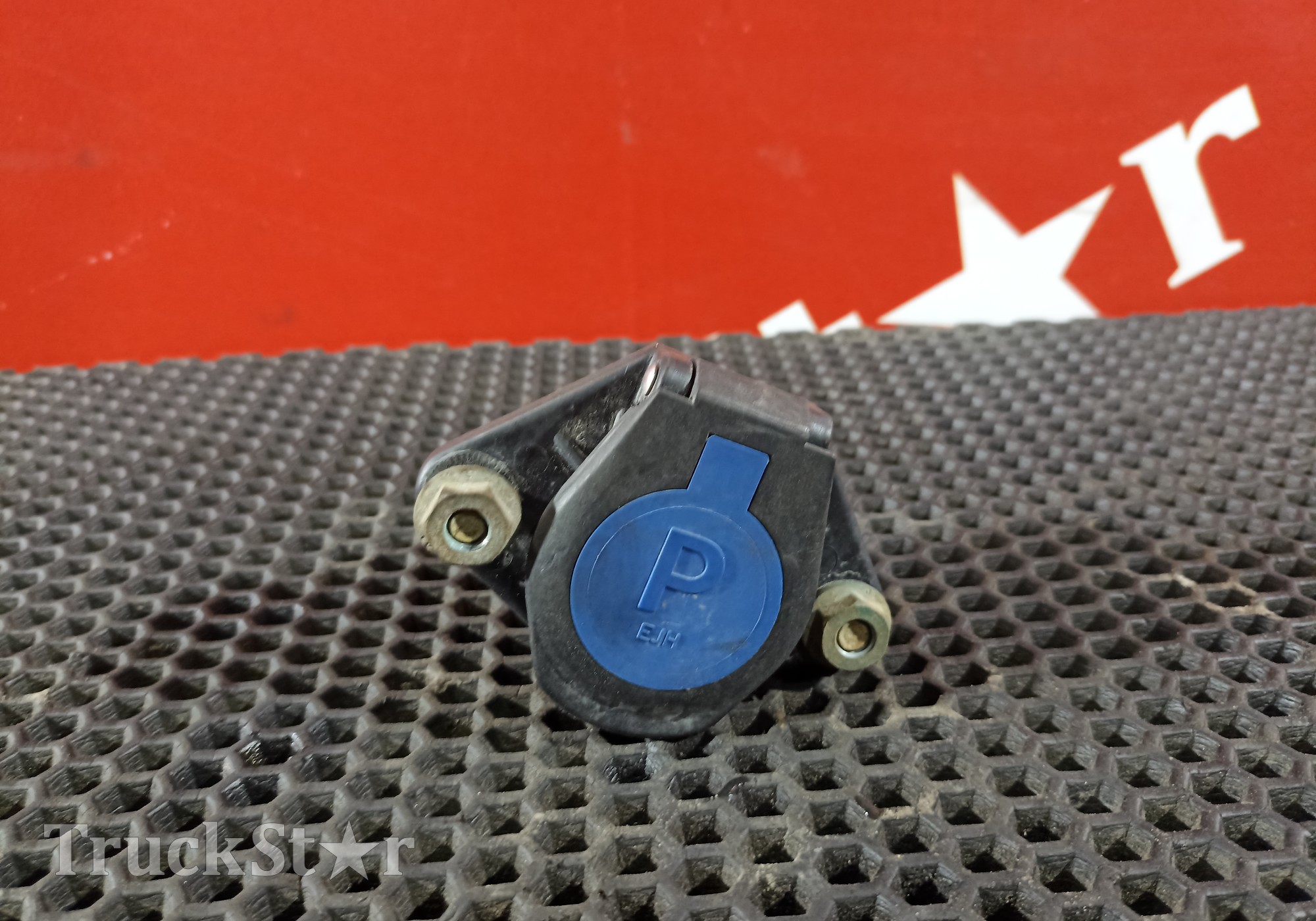 81254326042 Розетка фаркопа для Volvo FH