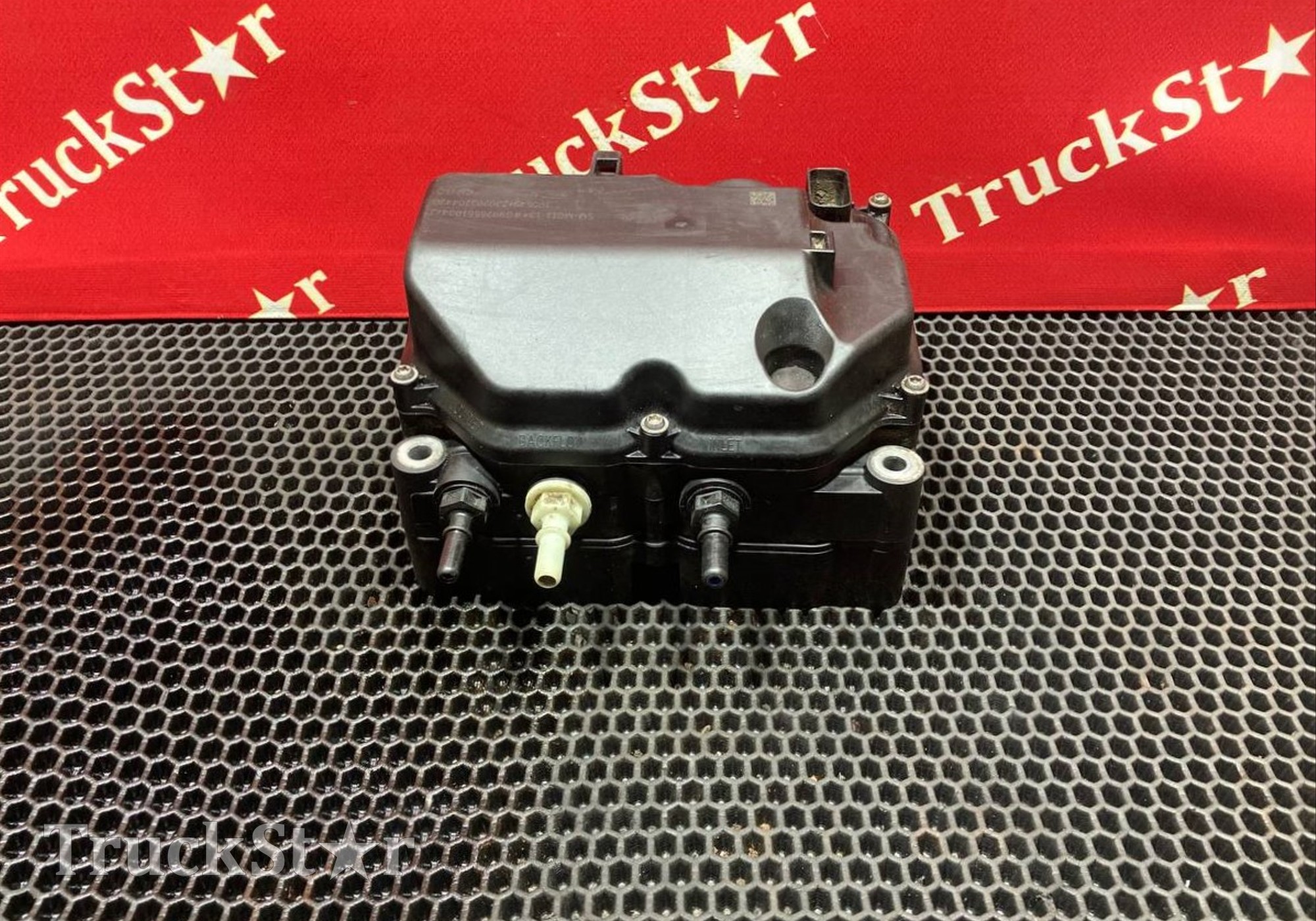 WG9925561034 Насос системы AdBlue 2023г. для Sinotruk Sitrak C7H
