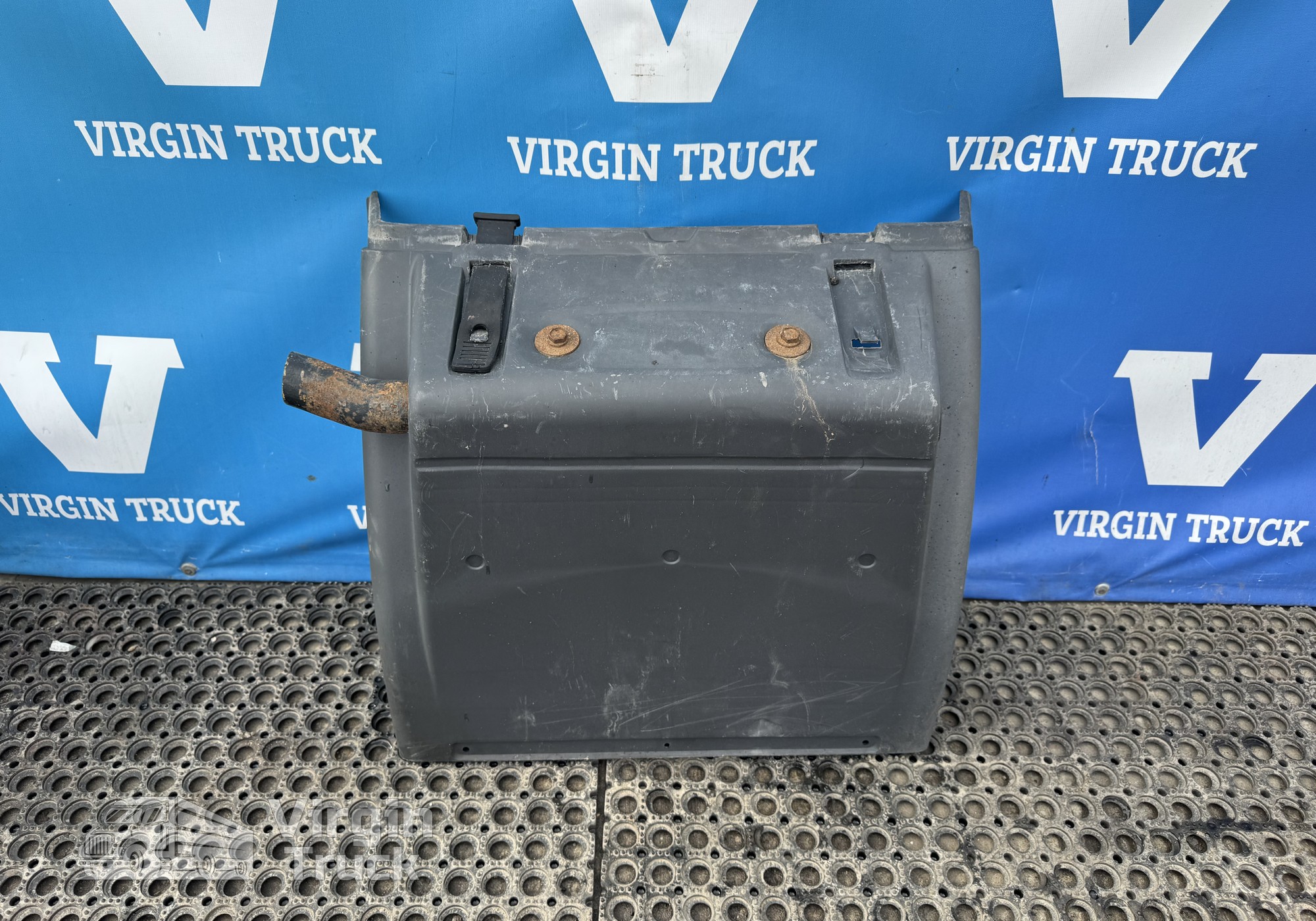 81664106625 Крыло заднее левое передняя часть для Man TGM