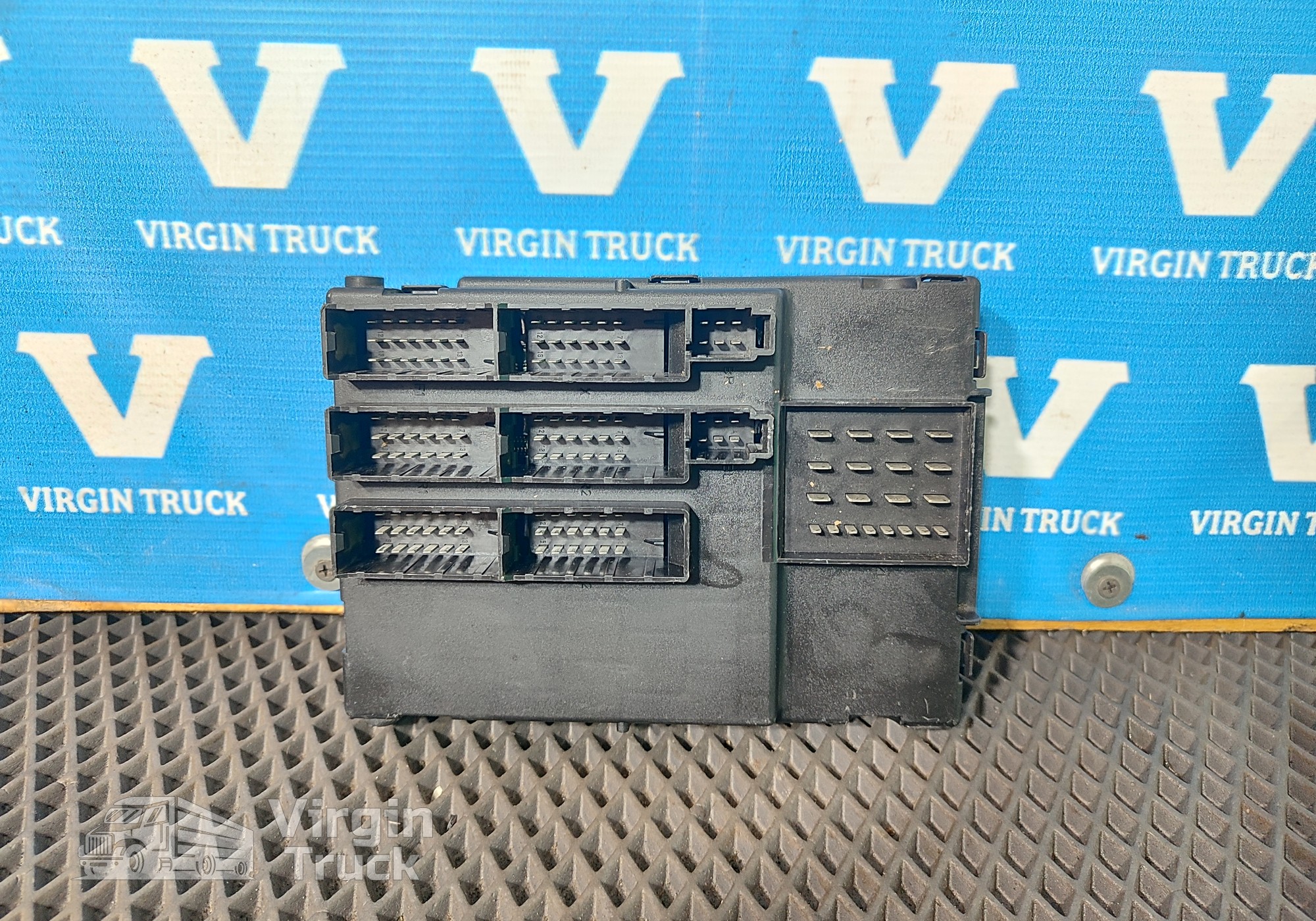 81258067051 Блок управления ZBR для Man TGA (с 2000 по 2007)