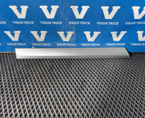 81626810031 Накладка декоративная для Man TGX II (с 2012)