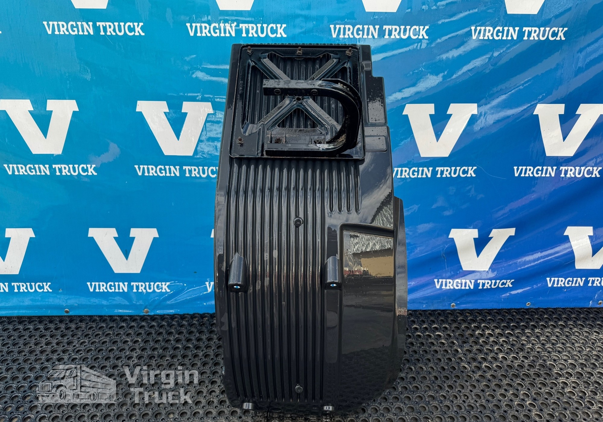 82110404 Крыло переднее левое для Volvo FH 4 (с 2012)