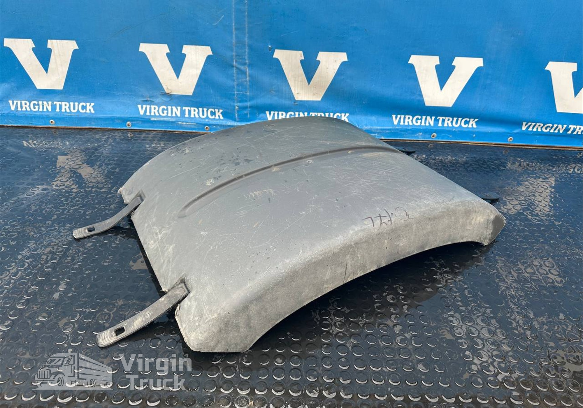 254069915 Крыло заднее верхняя часть для Man TGS