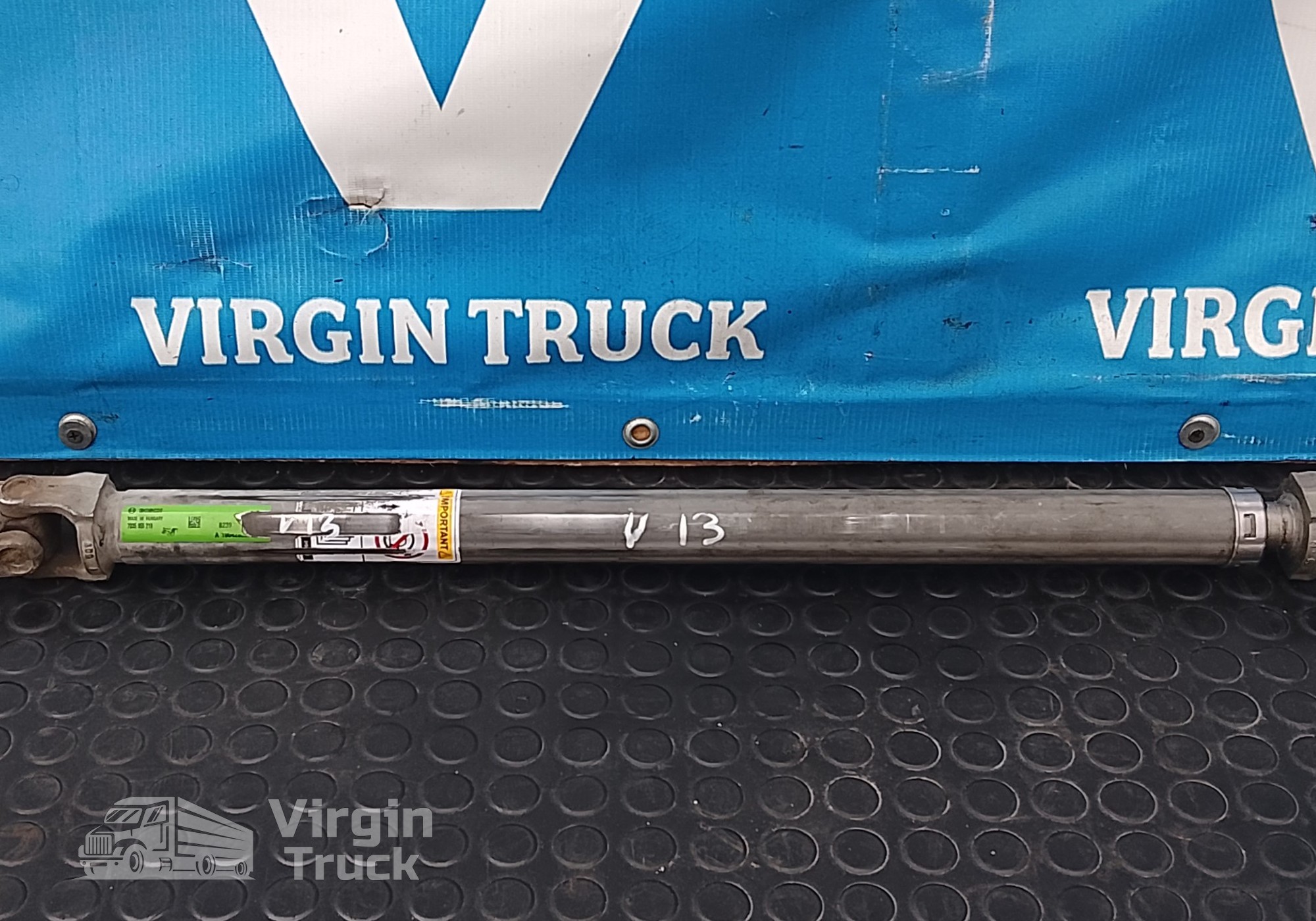 82397847 Кардан рулевой для Volvo FH