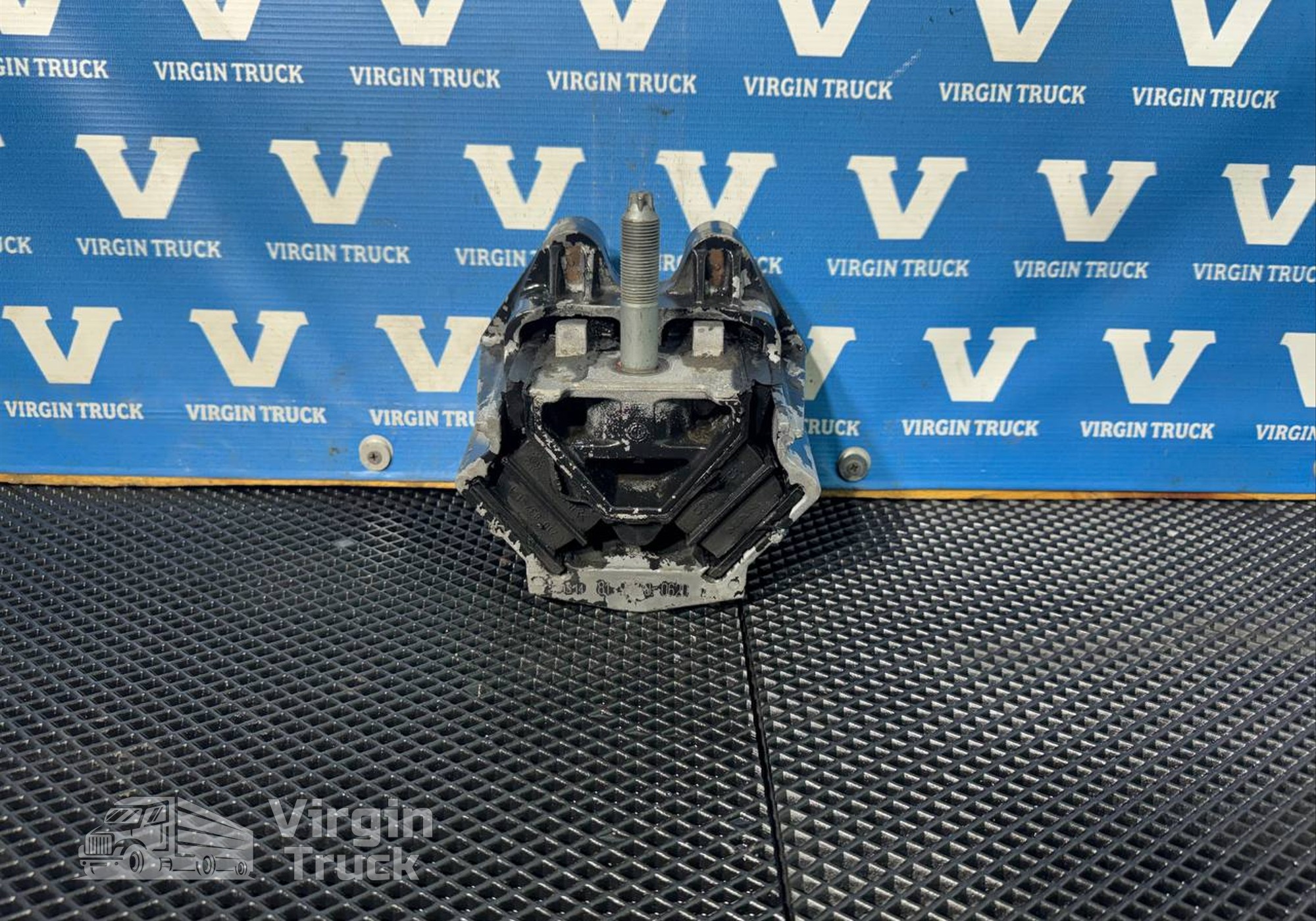 81962100620 Подушка двигателя передняя для Man TGX