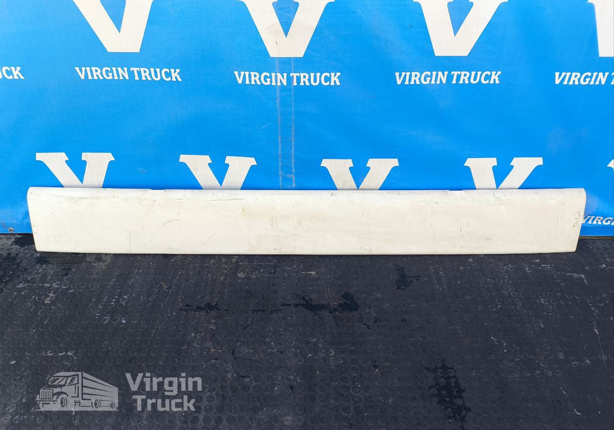 1400005 Накладка на капот для Daf 95XF