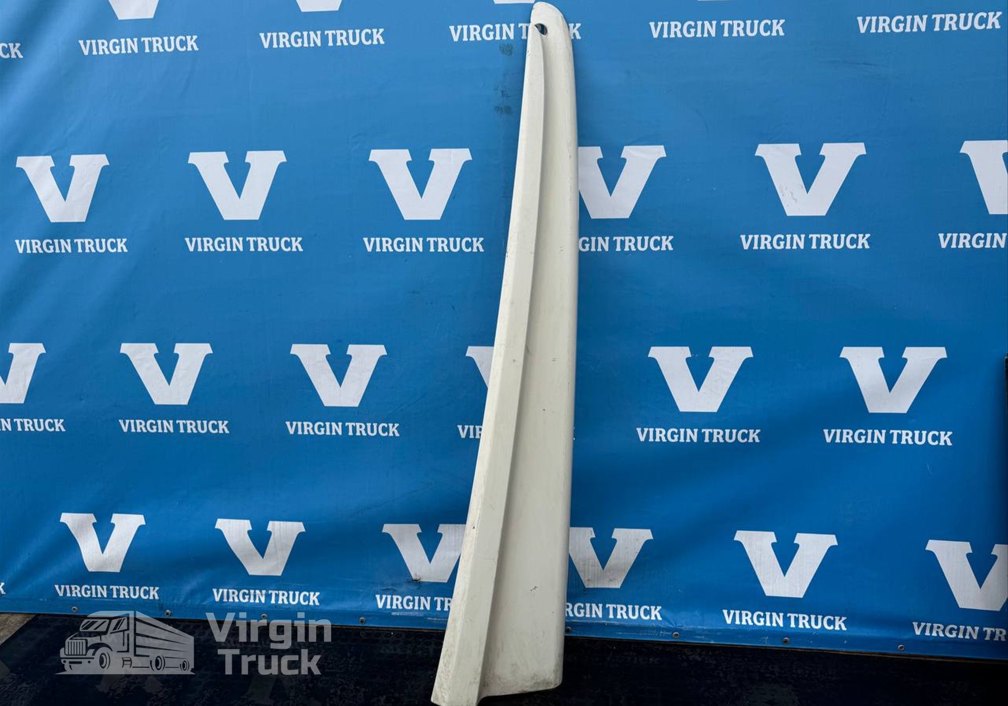 1653703 Спойлер кабины верхний левый для Daf XF105 (с 2005)