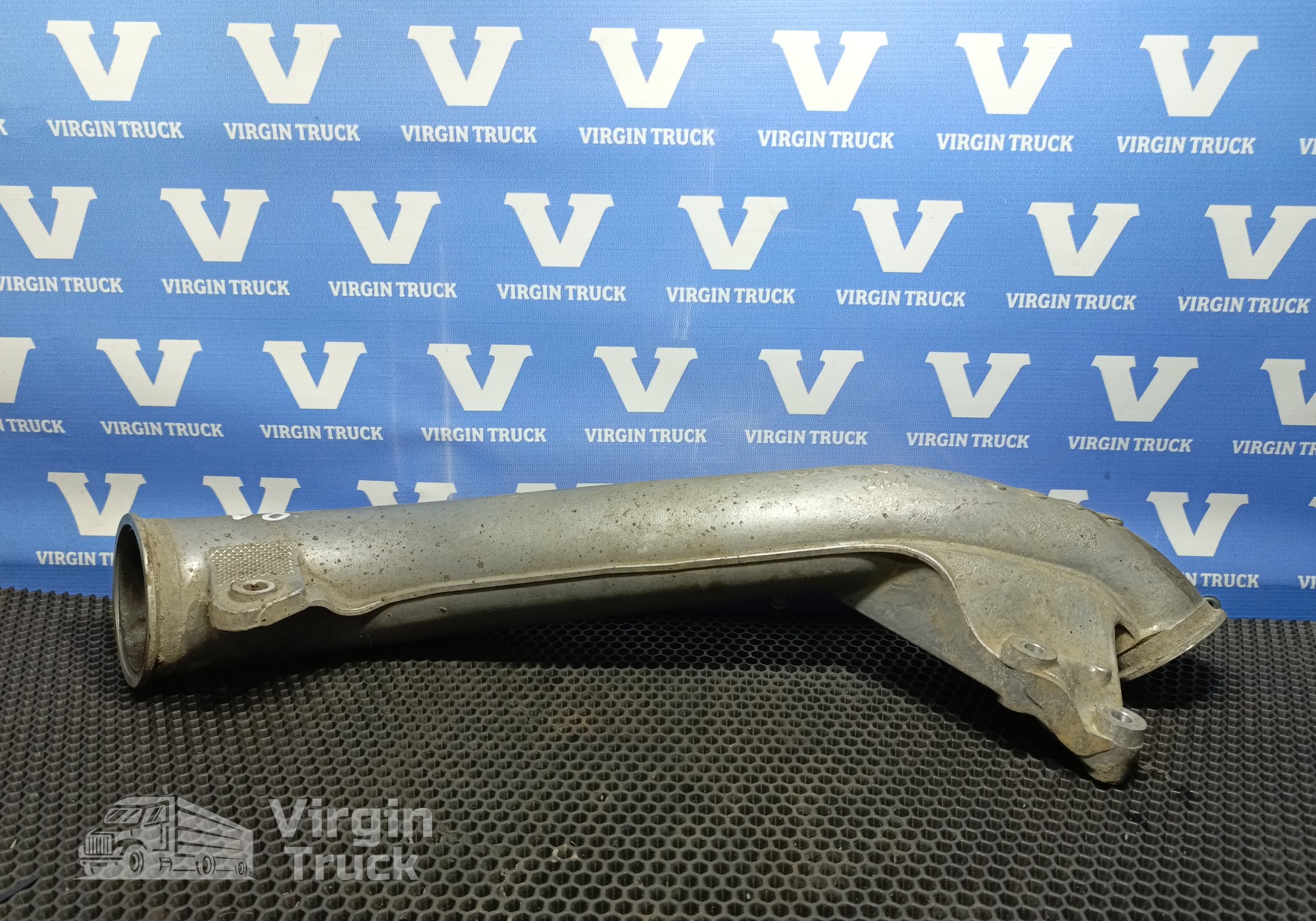 21535012 Патрубок интеркулера для Volvo FMX
