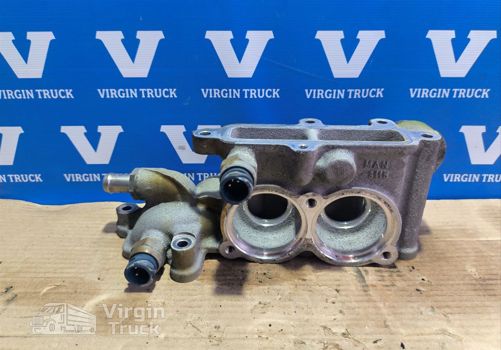 51064040129 Корпус термостата двигателя D2676 2018 г. для Man TGX II (с 2012)