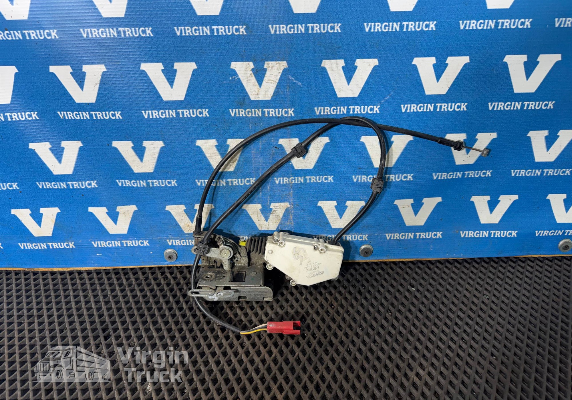 1940919 Активатор замка двери для Scania 5-series G (с 2004 по 2016)