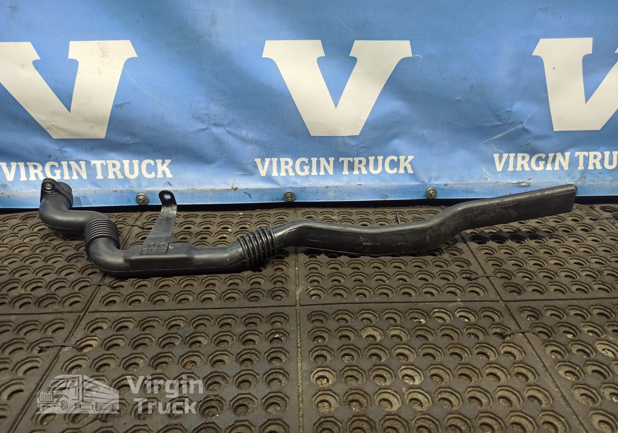 20580442 Трубка картерных газов для Volvo FH 4 (с 2012)