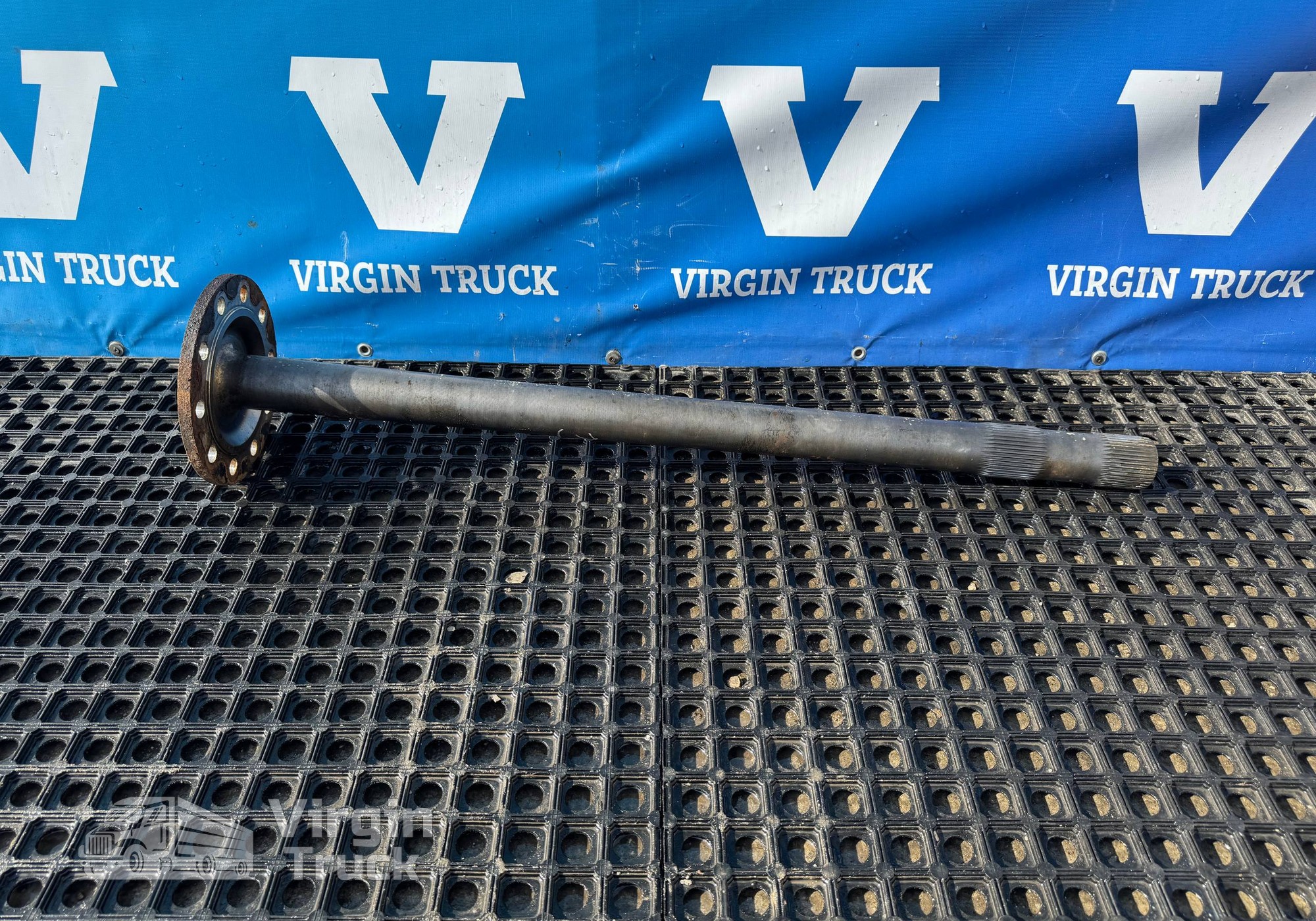 9483571601 Полуось с блокировкой для КАМАЗ