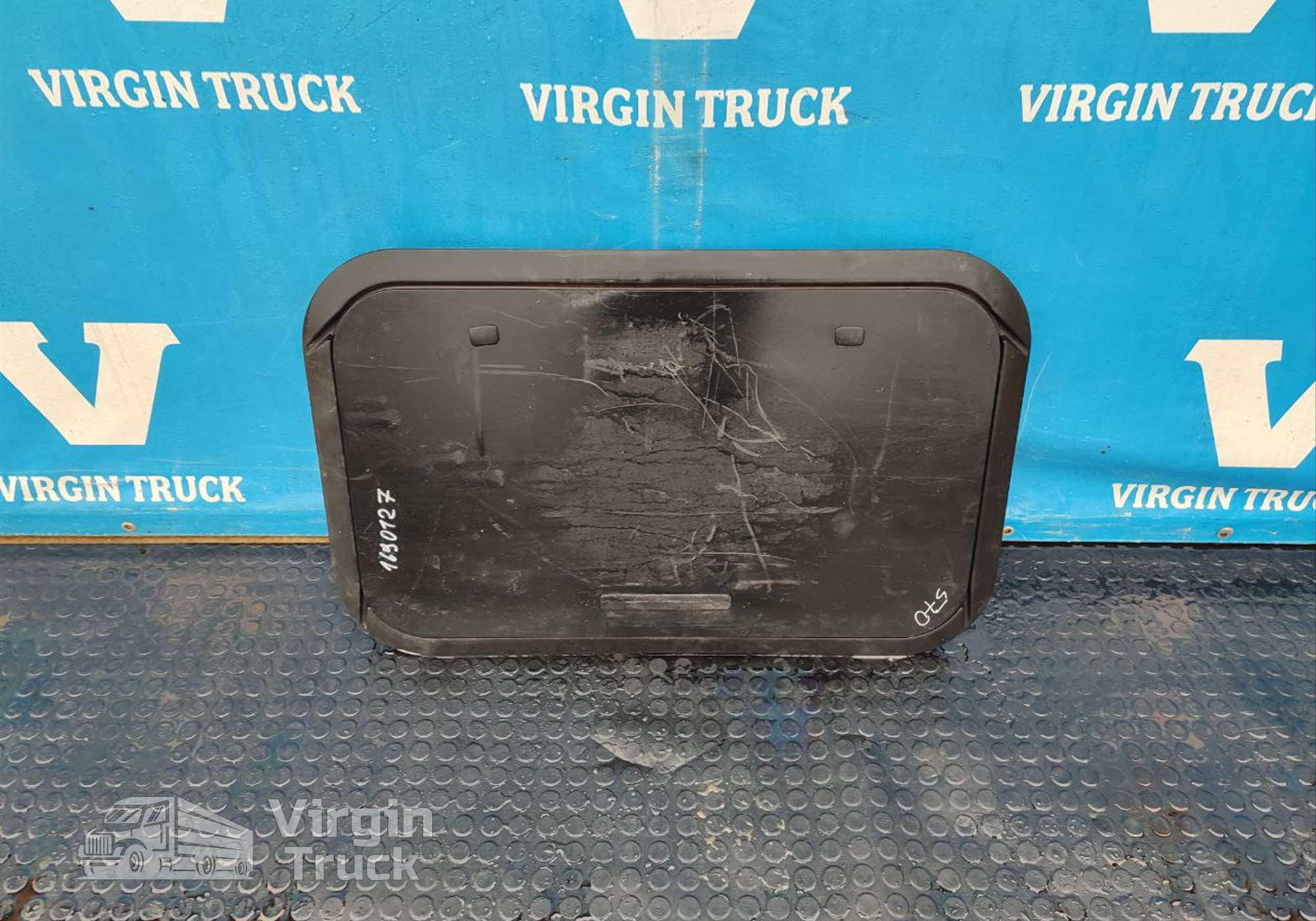 1308470 Крышка люка для Daf CF I (с 2000 по 2006)